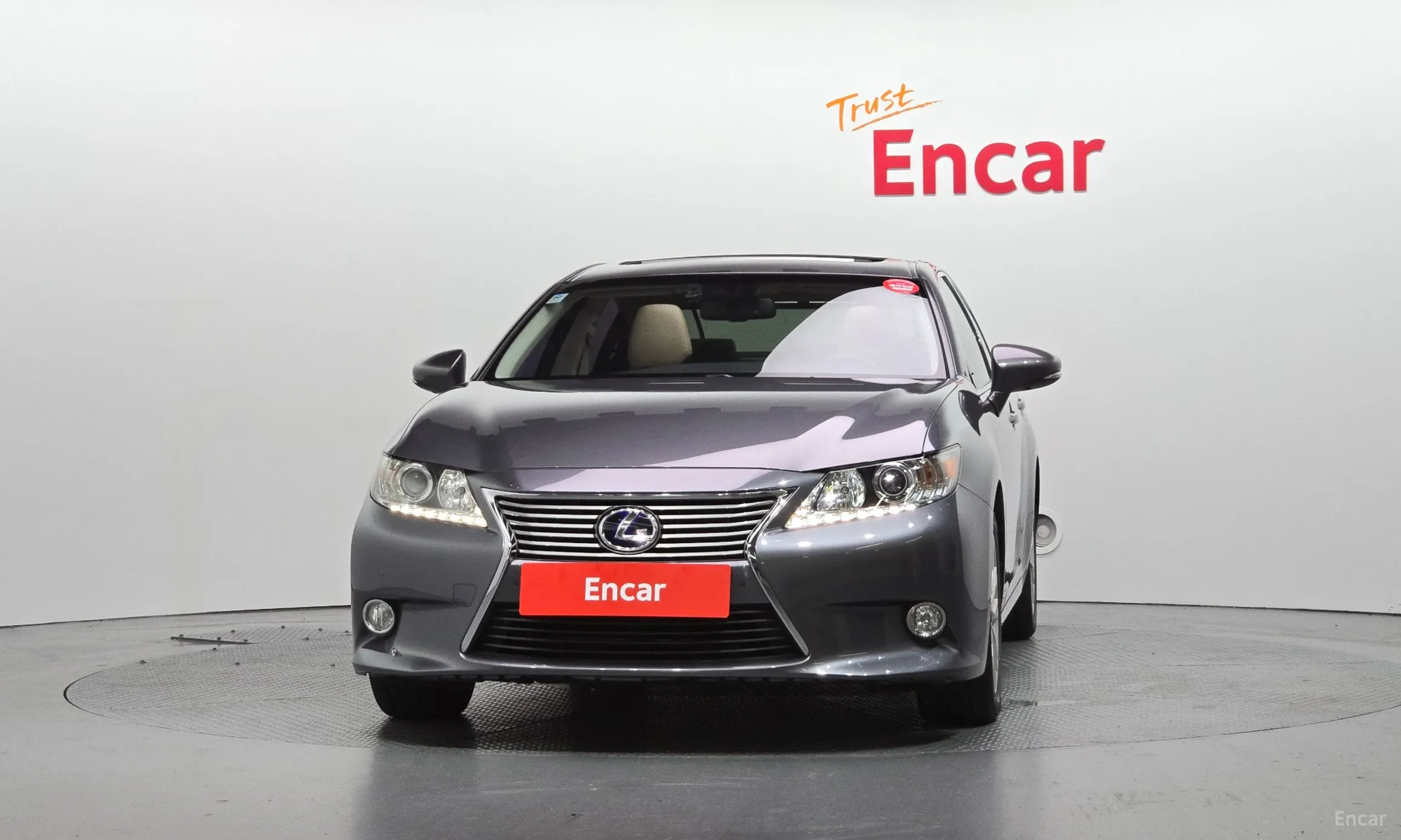 Lexus New ES300h превью 3