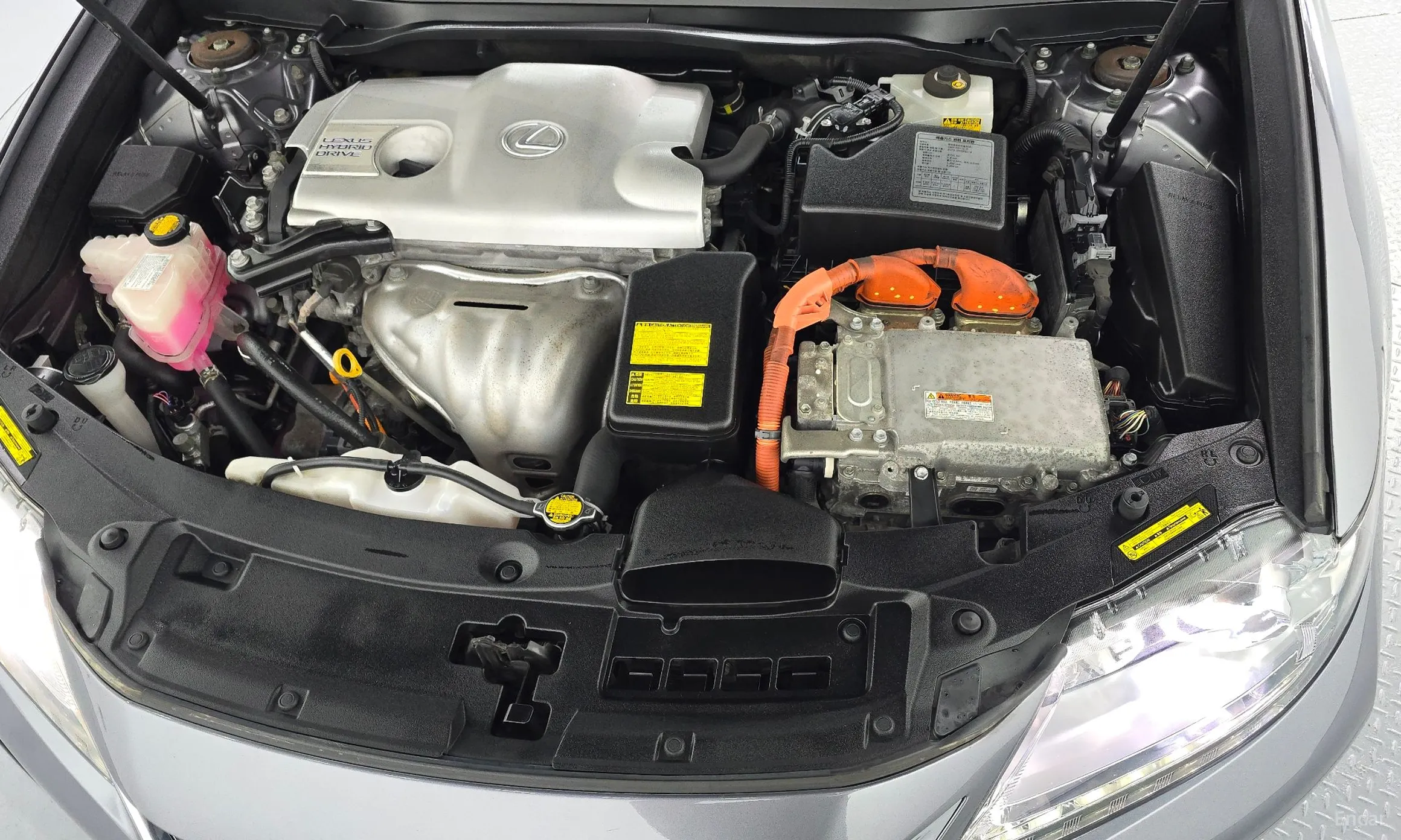 Lexus New ES300h превью 6