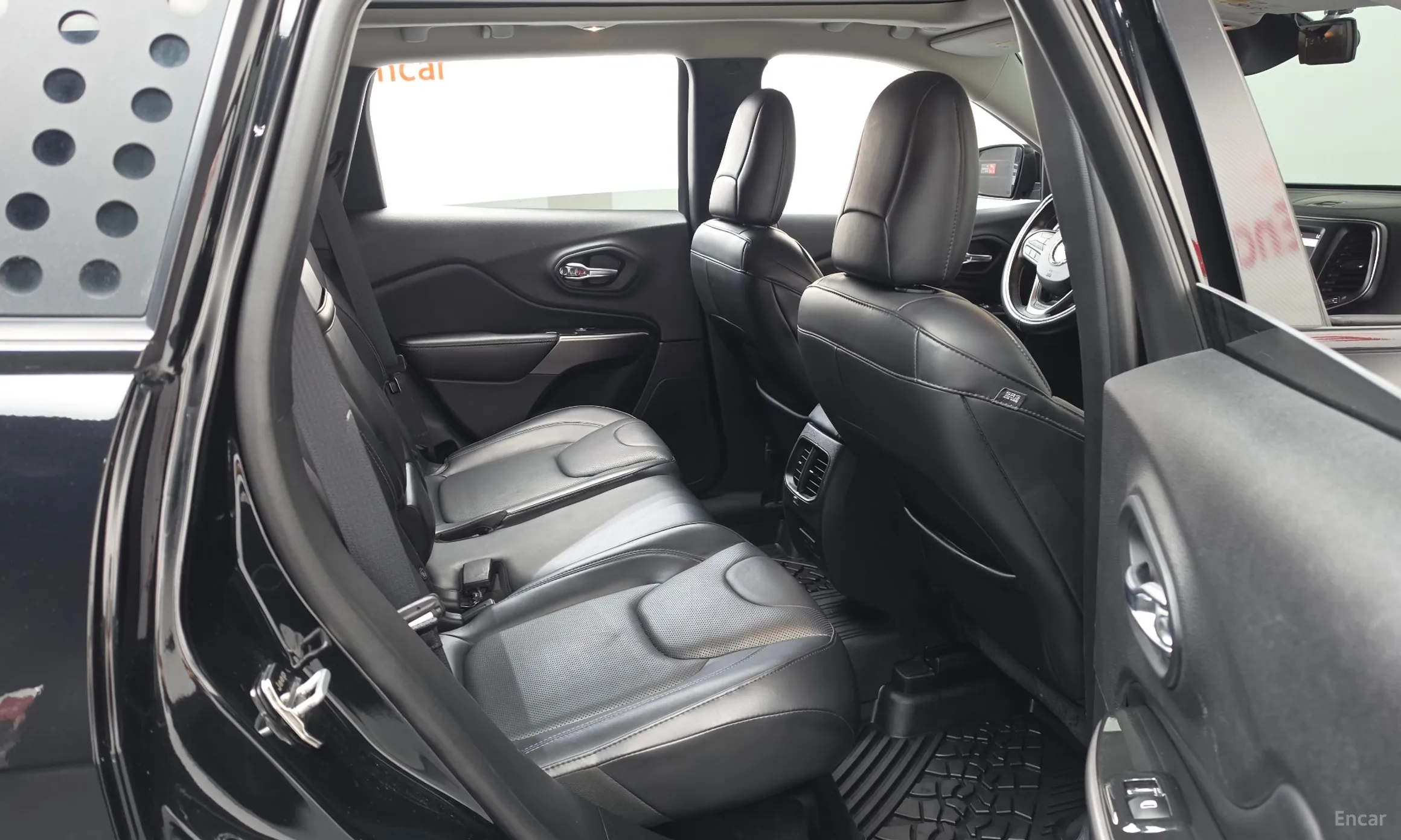 Jeep Cherokee (KL) превью 11