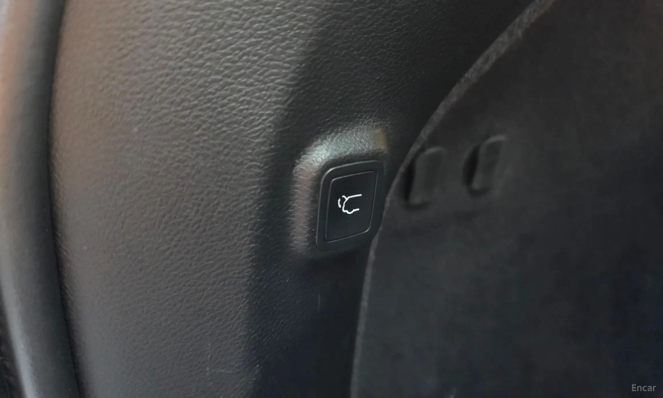 Jeep Cherokee (KL) превью 19