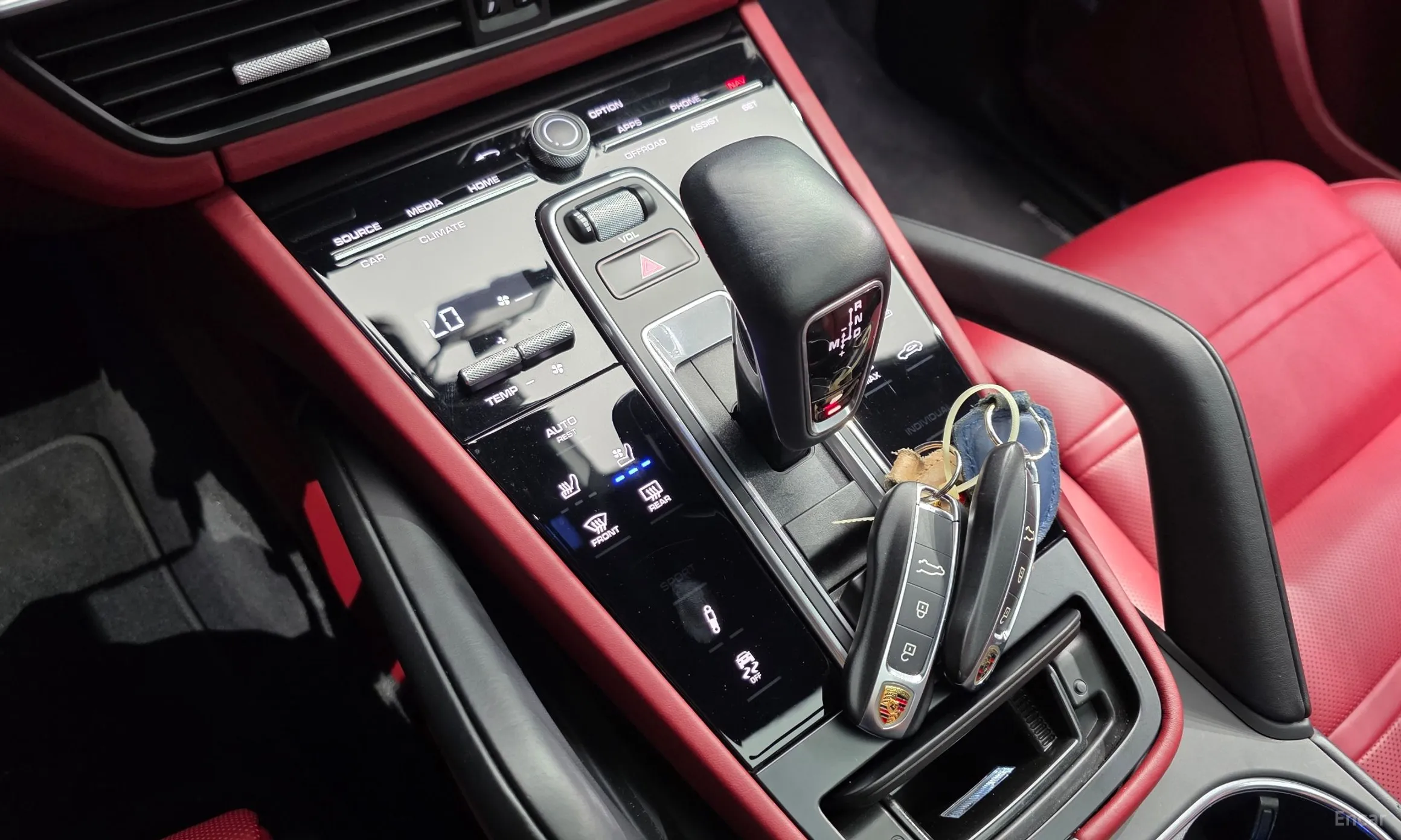 Porsche Cayenne (PO536) превью 9