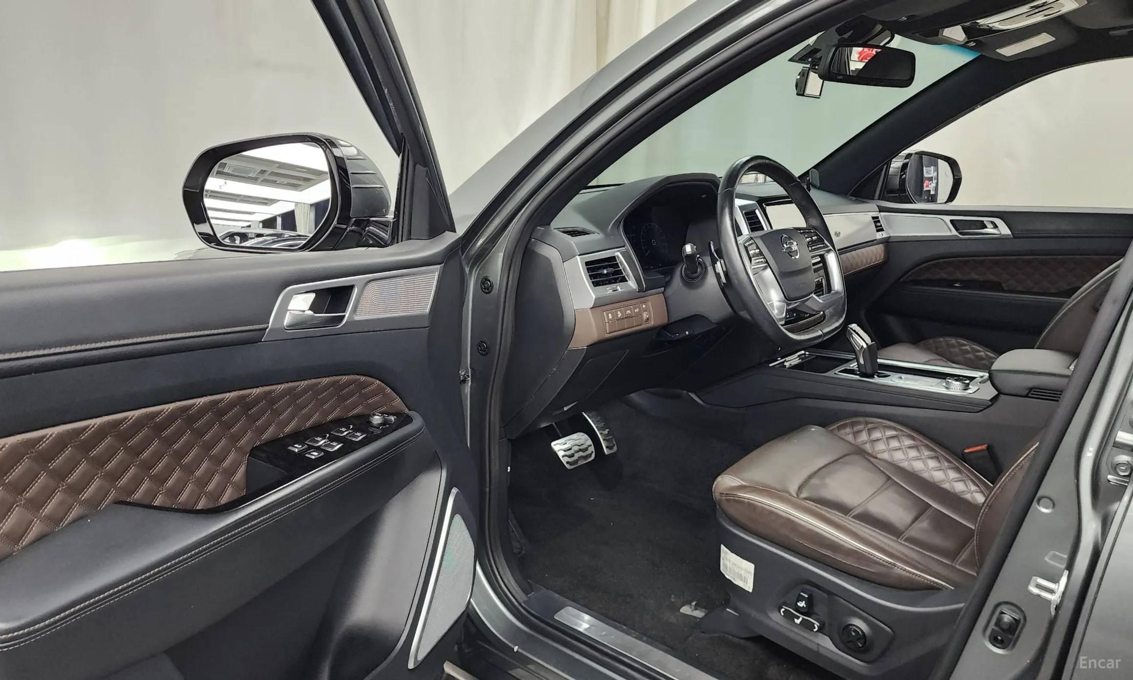 KG Mobility (SsangYong) Rexton превью 10