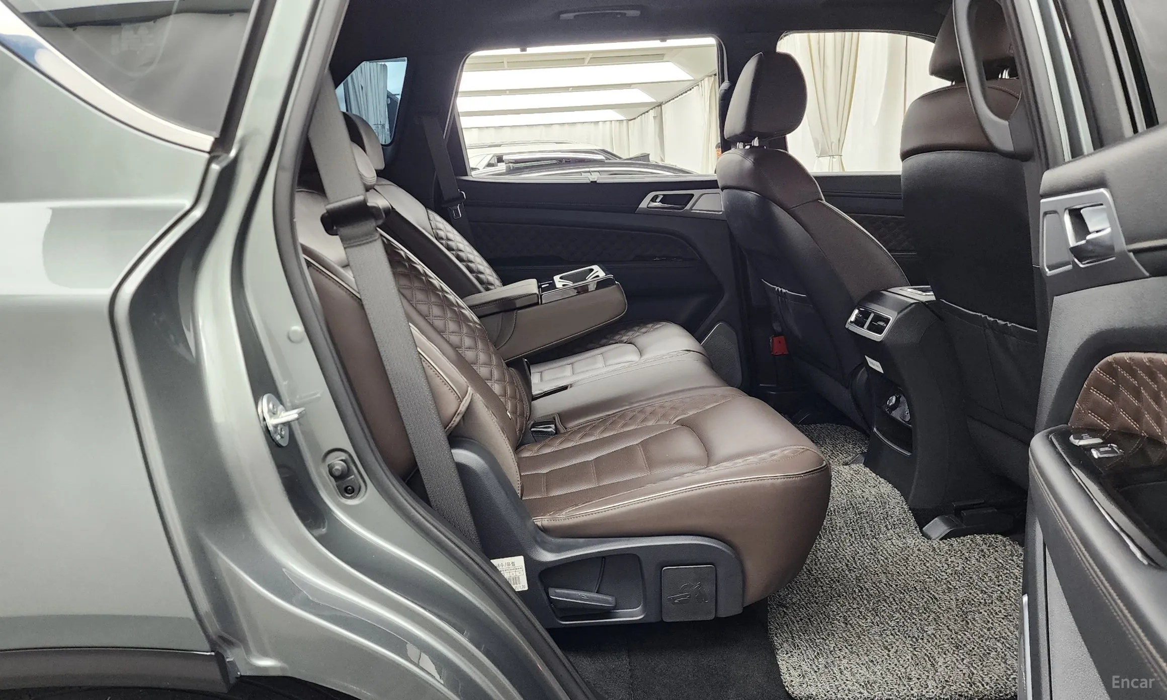 KG Mobility (SsangYong) Rexton превью 12