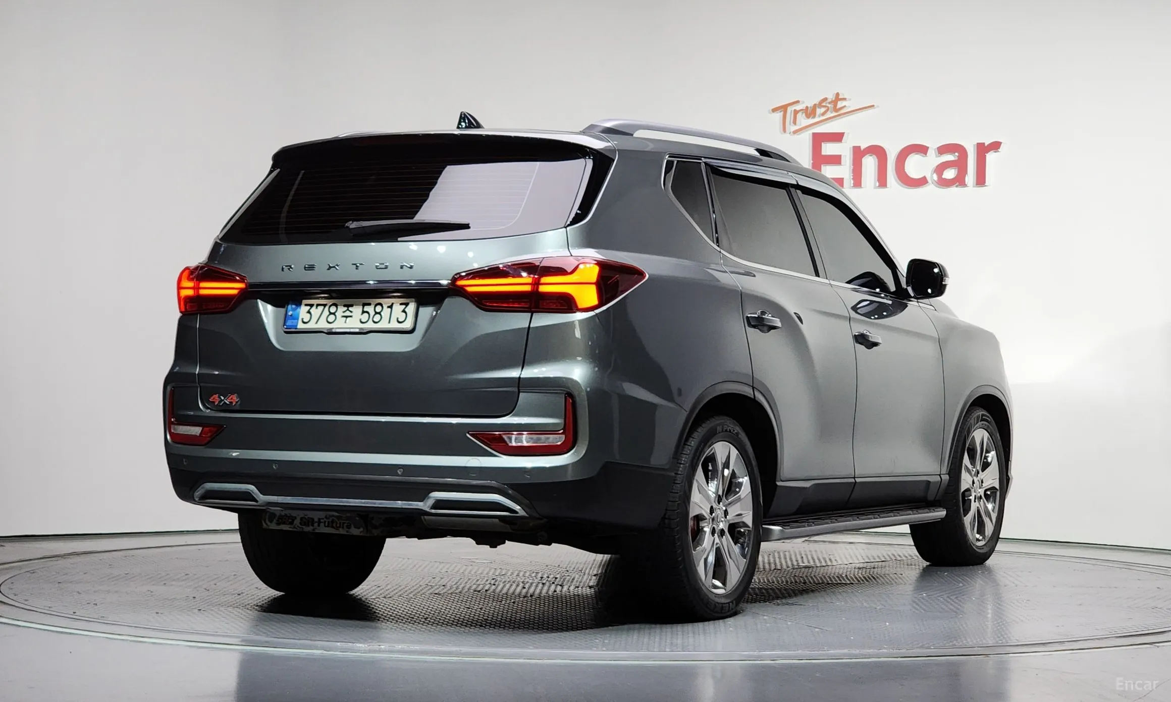 KG Mobility (SsangYong) Rexton превью 2