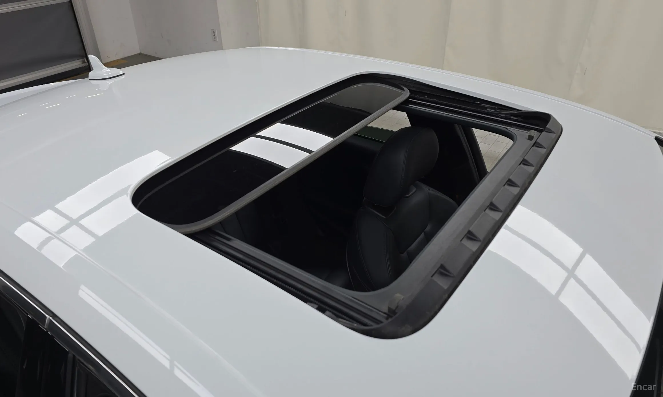 Audi A4 (B9) превью 17