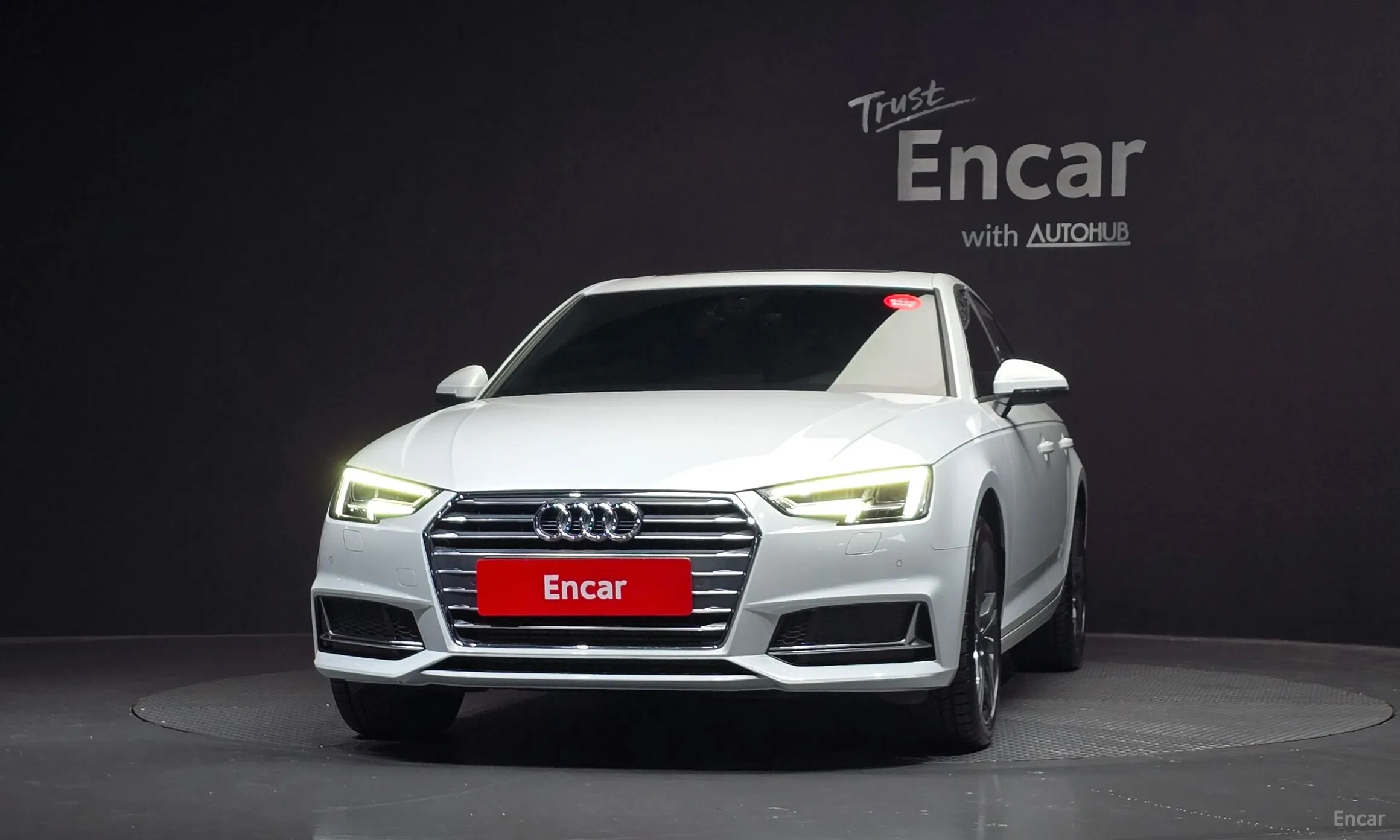 Audi A4 (B9) превью 3