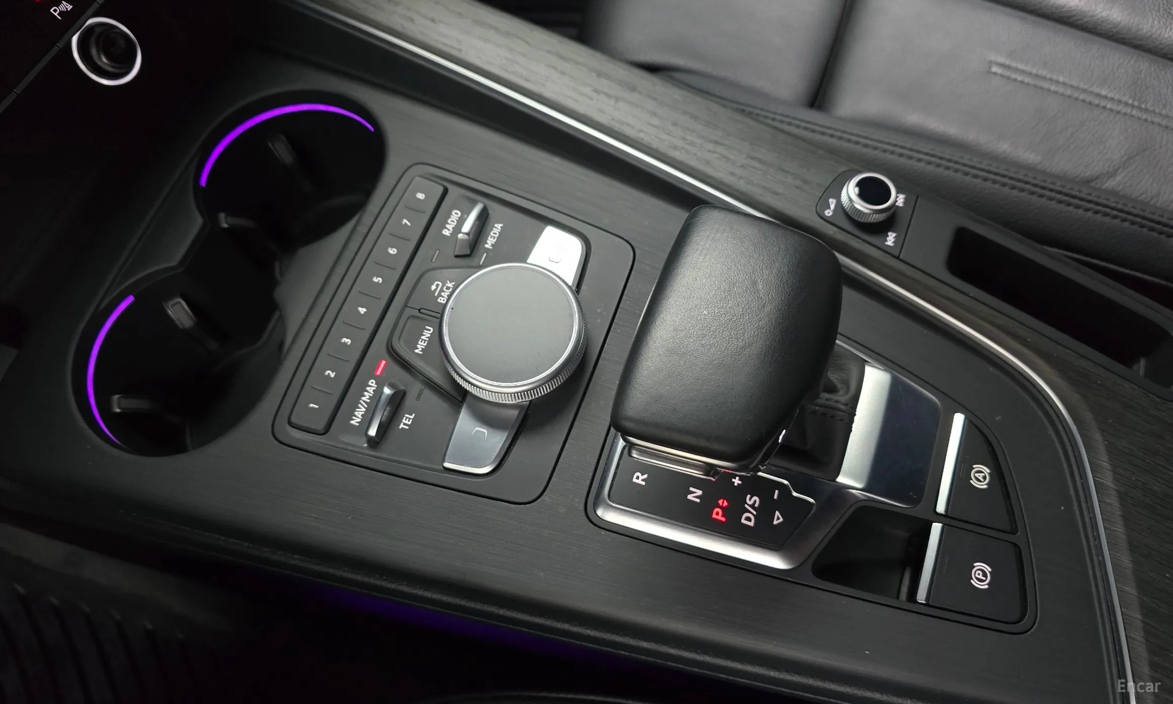 Audi A4 (B9) превью 9