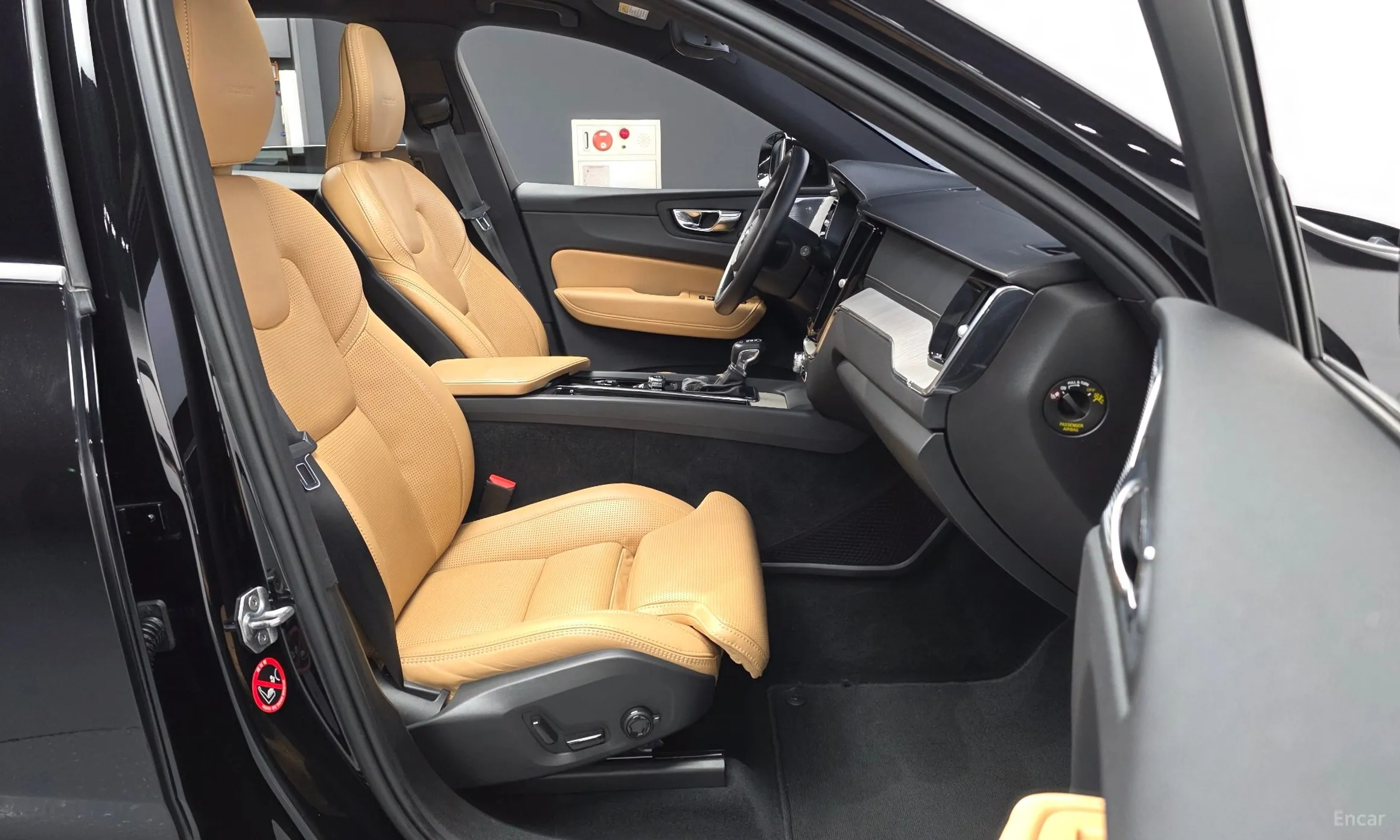 Volvo XC60 Gen 2 превью 11