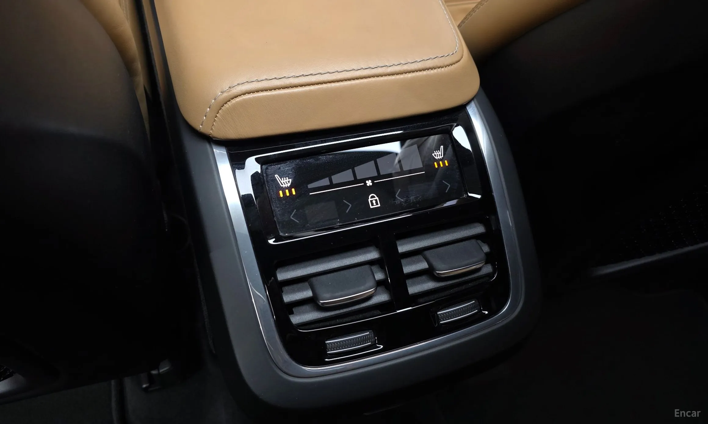 Volvo XC60 Gen 2 превью 19