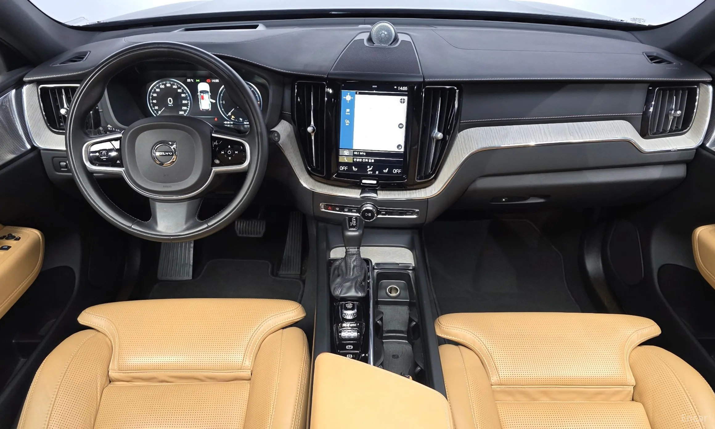 Volvo XC60 Gen 2 превью 7