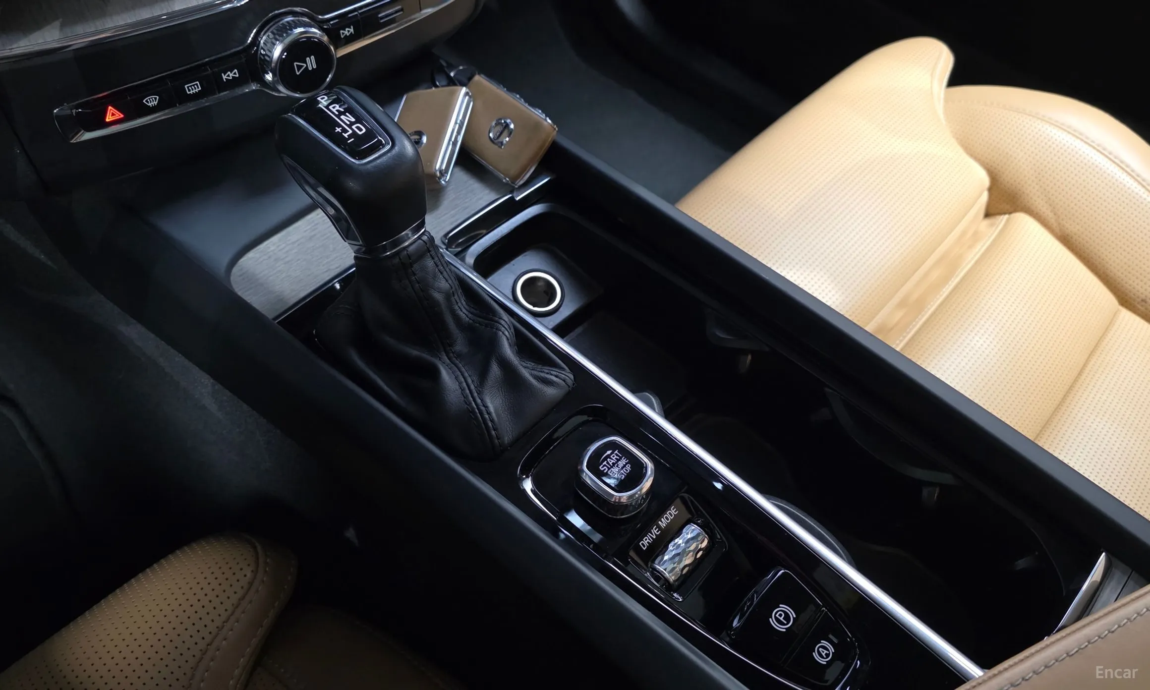 Volvo XC60 Gen 2 превью 9