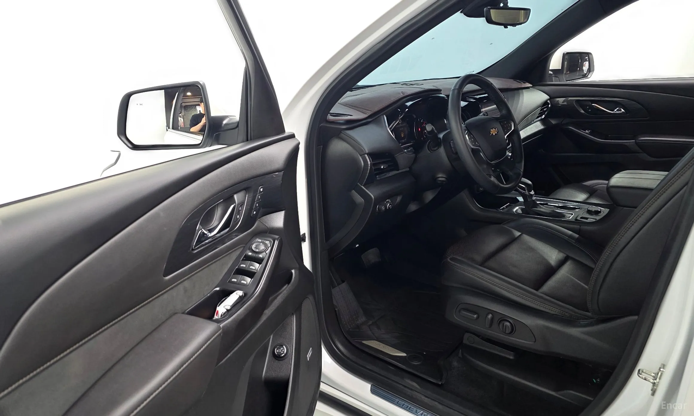 Chevrolet (GM Daewoo) Traverse превью 10
