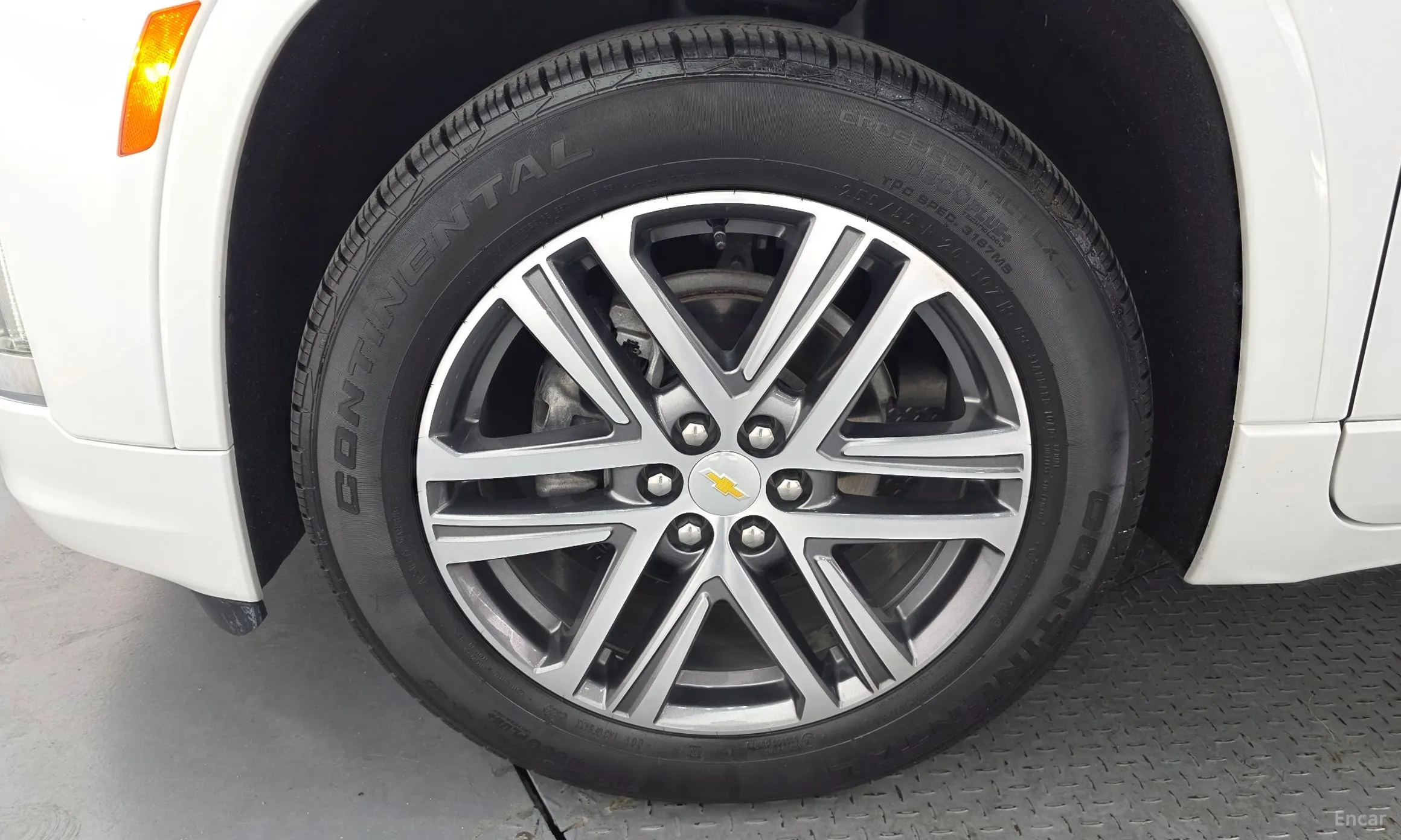 Chevrolet (GM Daewoo) Traverse превью 5