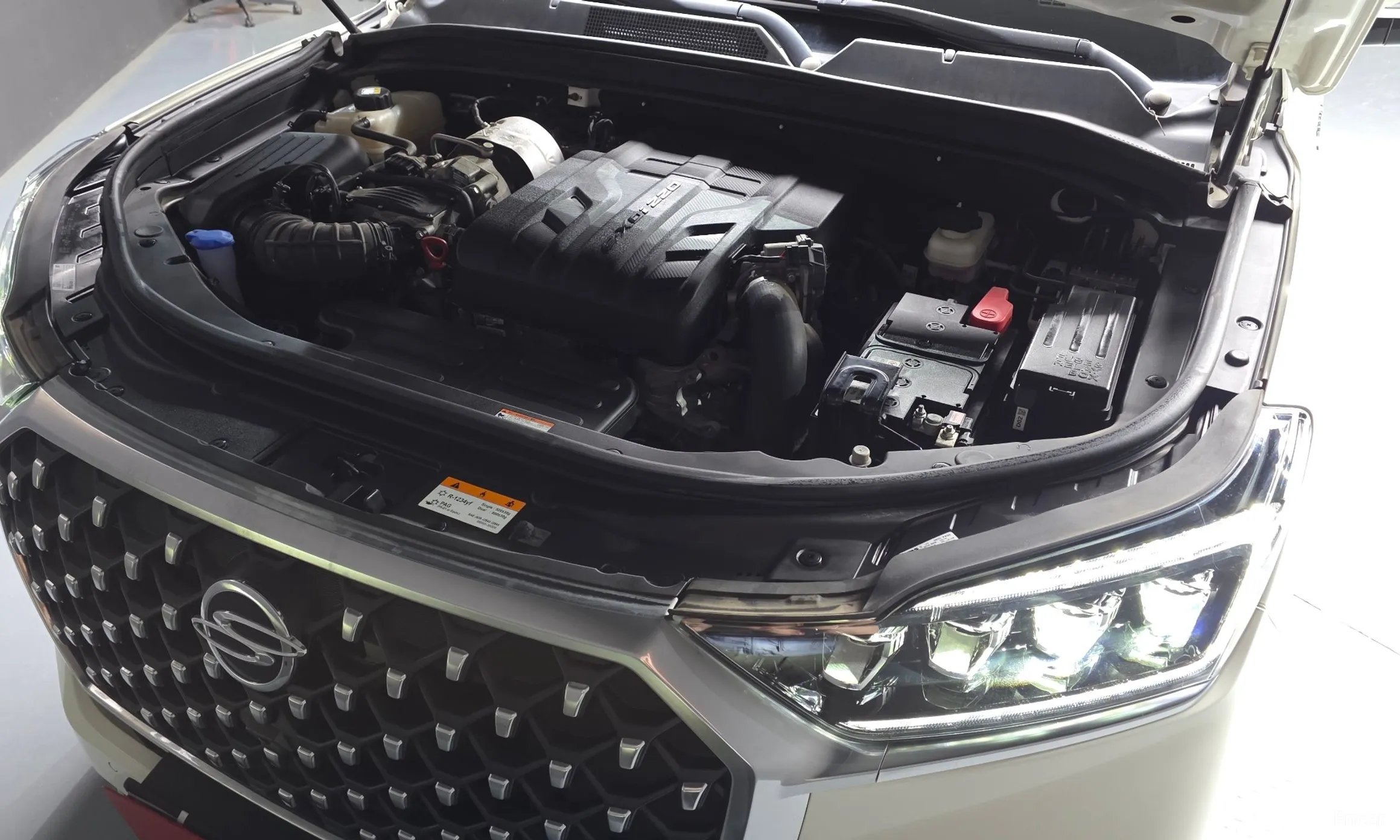 KG Mobility (SsangYong) Rexton превью 6