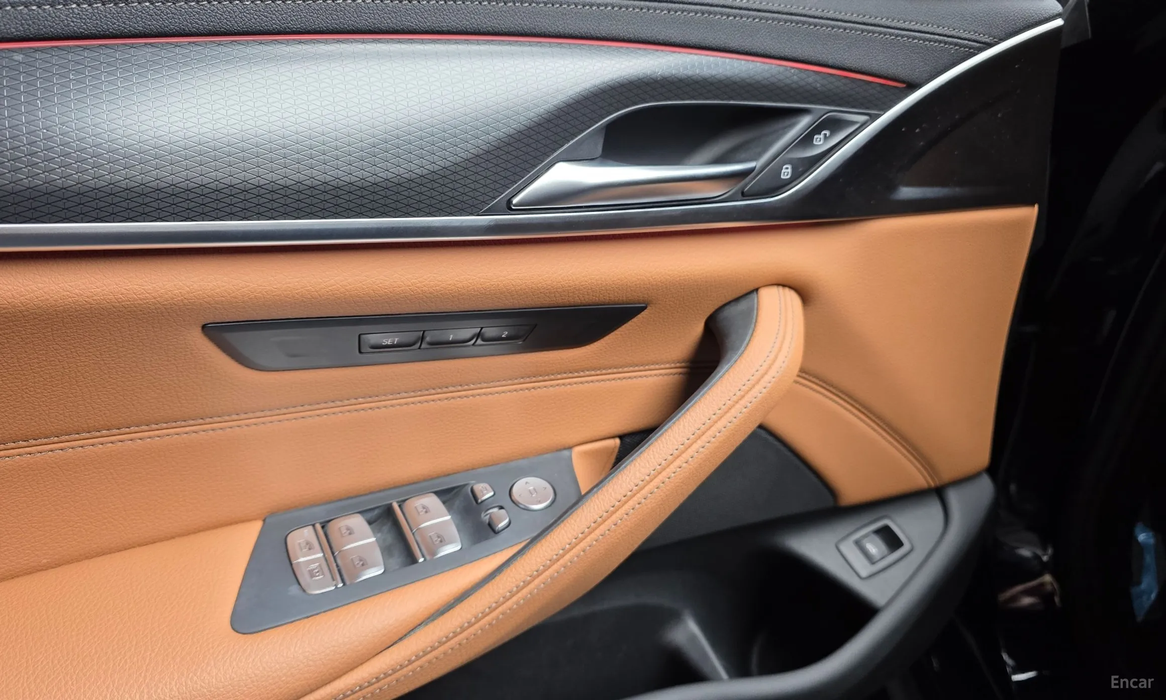 BMW 5 Series (G30) превью 18