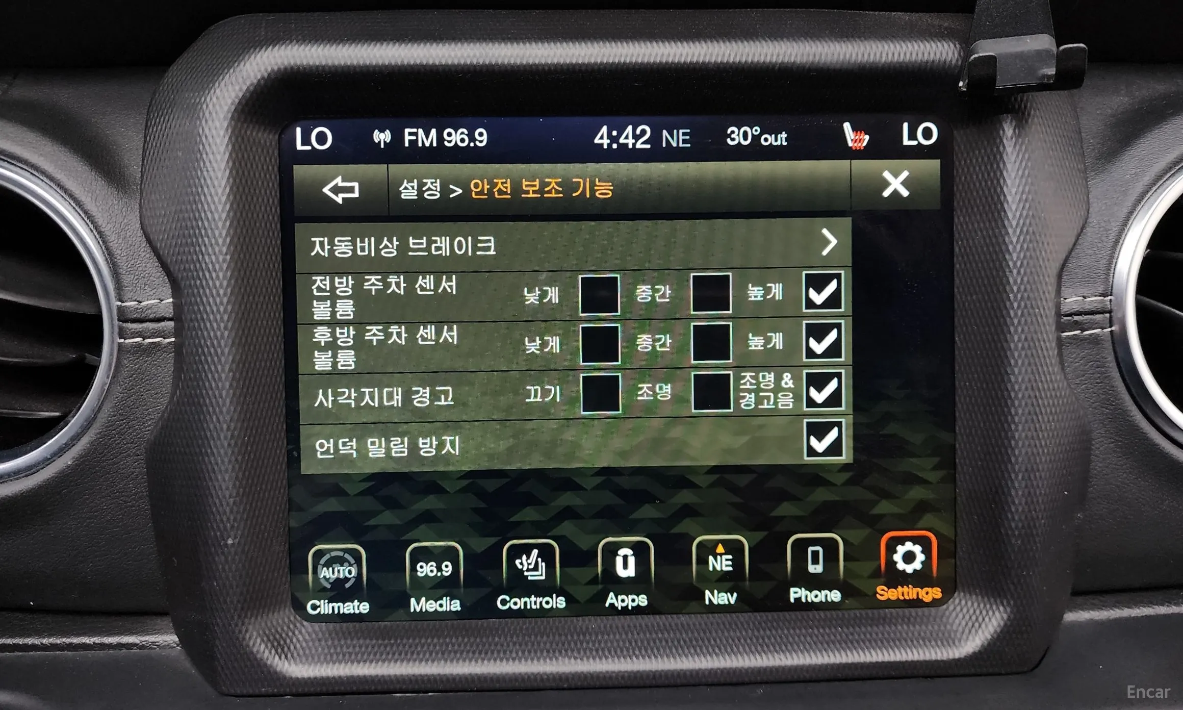 Jeep Wrangler (JL) превью 18
