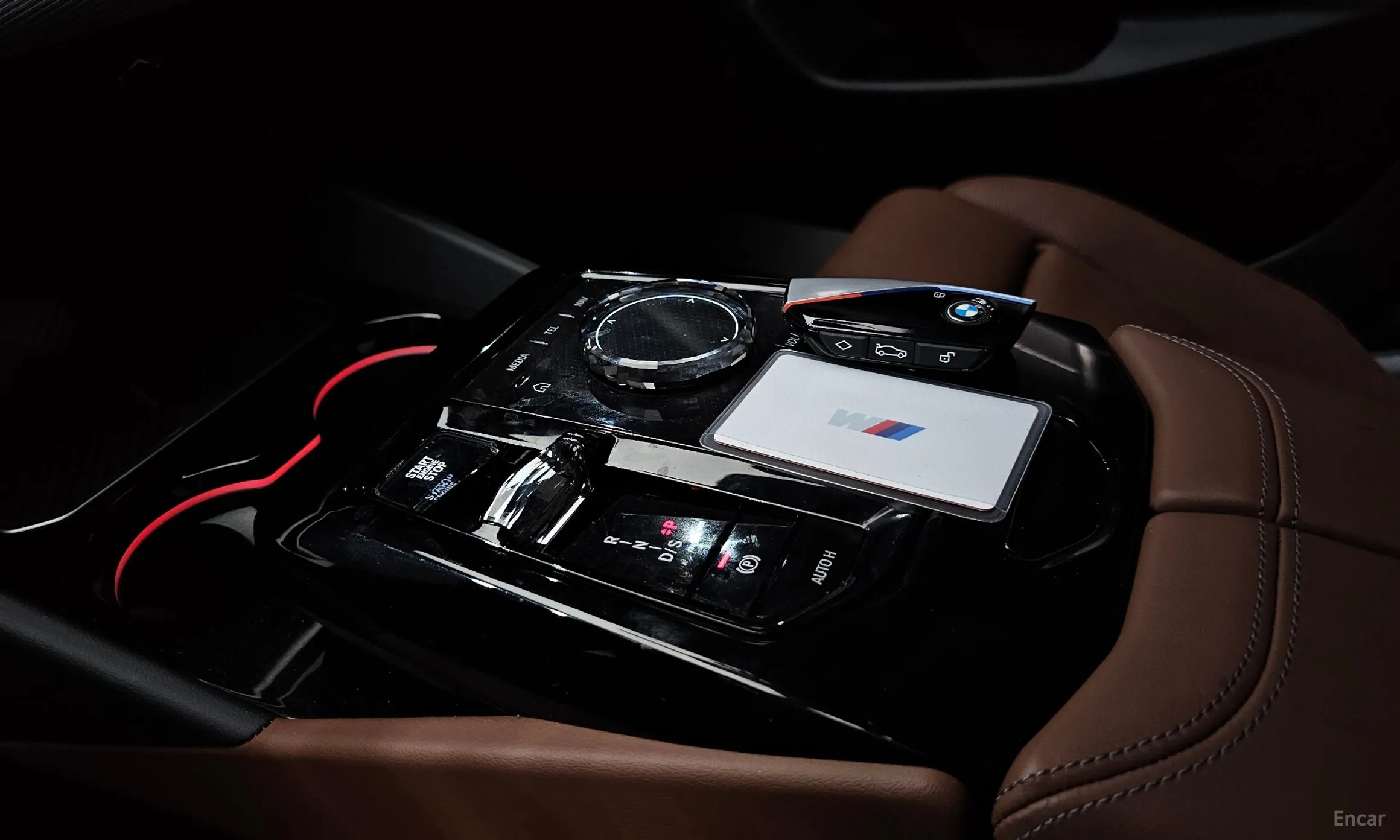 BMW 5 Series (G60) превью 9