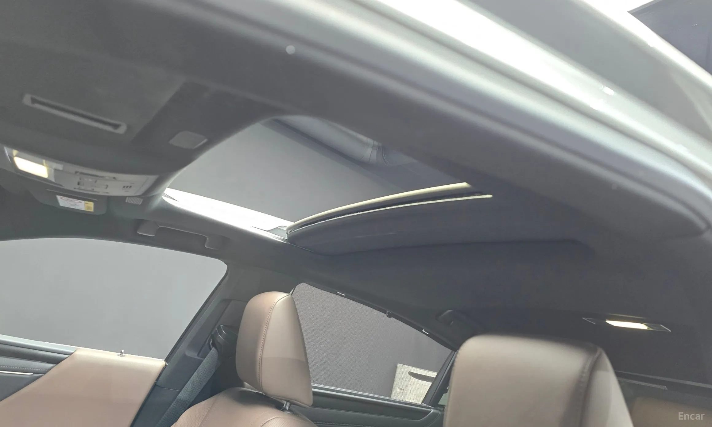 Lexus ES300h 7th Generation превью 20