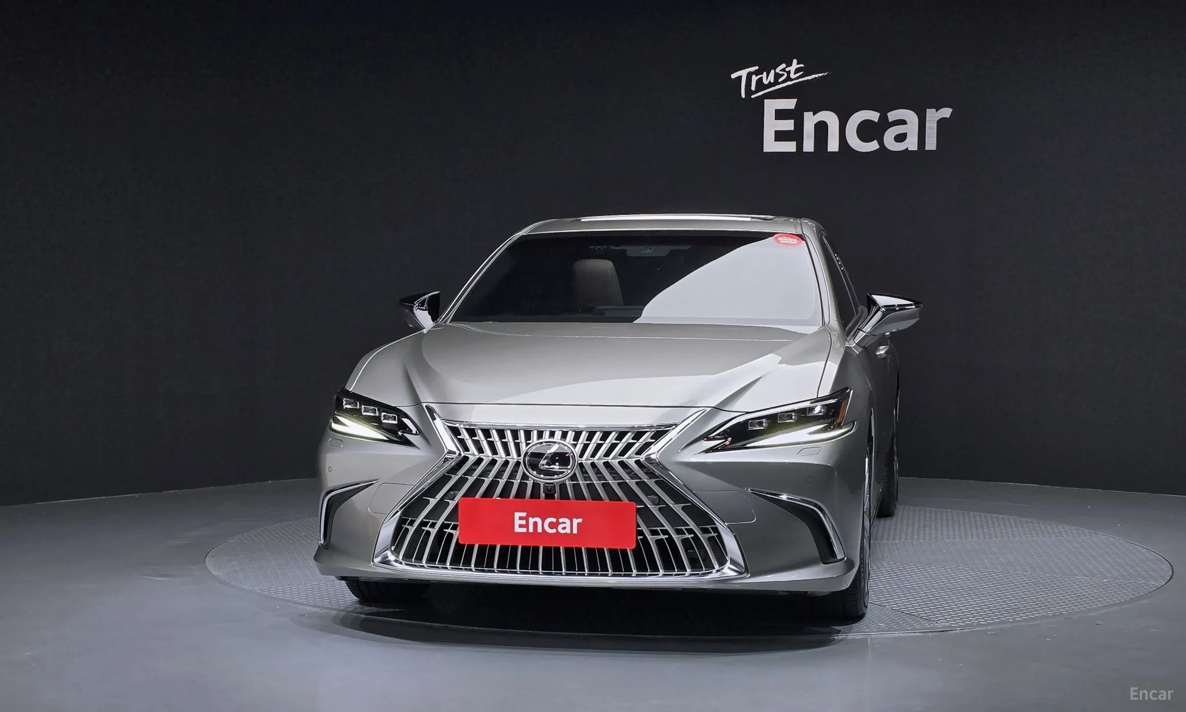 Lexus ES300h 7th Generation превью 3