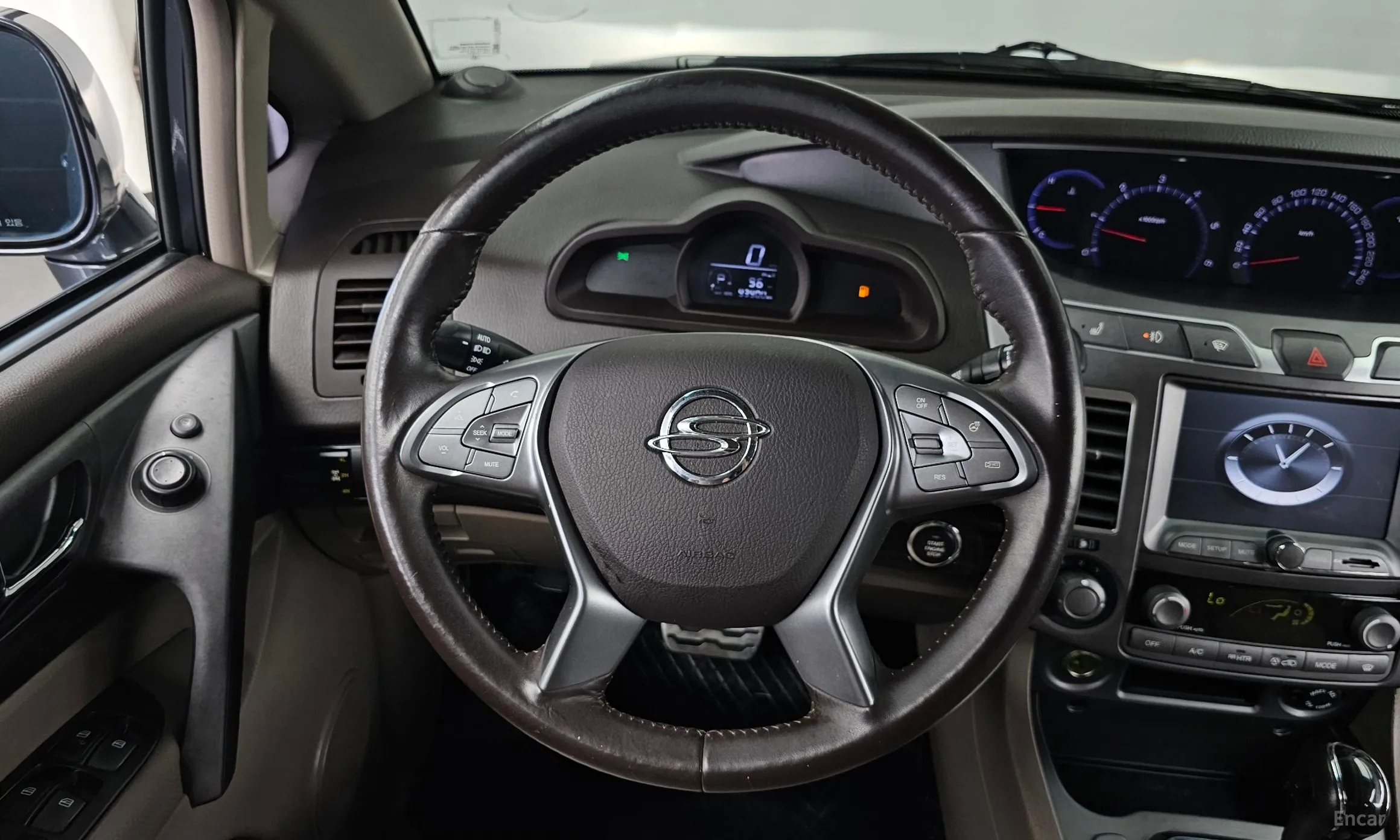 KG Mobility (SsangYong) Korando Turismo превью 13