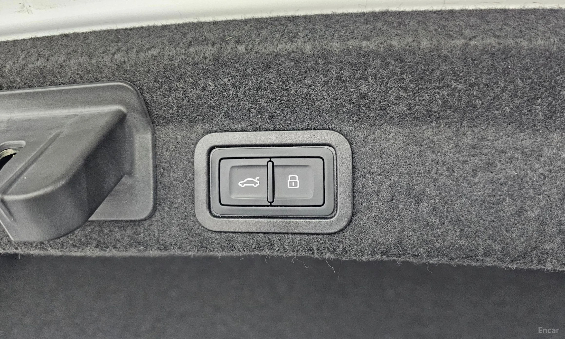 Audi A6 (C8) превью 15