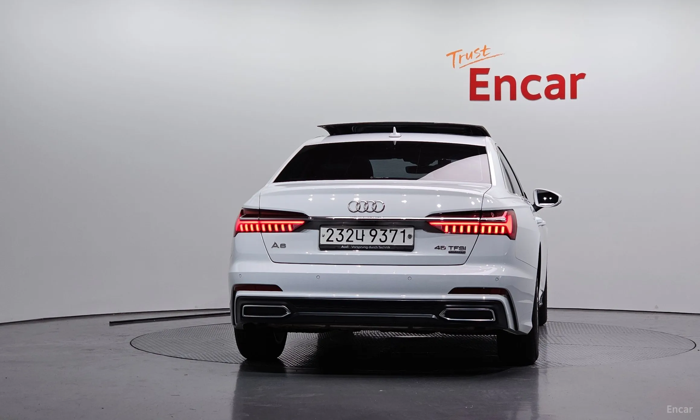 Audi A6 (C8) превью 4