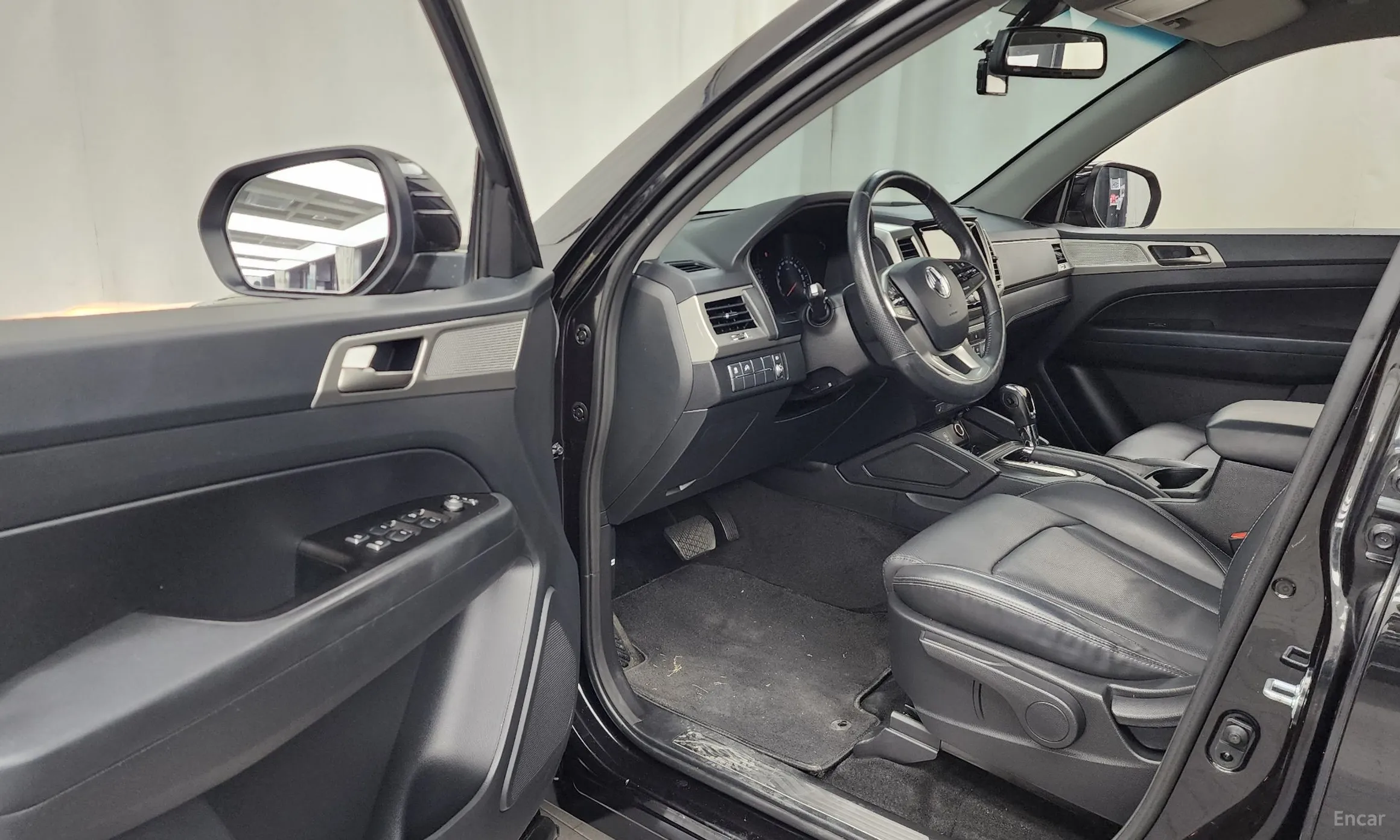 KG Mobility (SsangYong) Rexton Sports превью 10