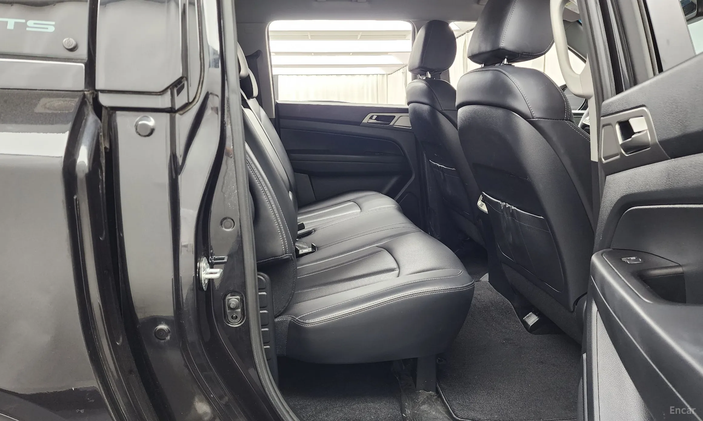 KG Mobility (SsangYong) Rexton Sports превью 12
