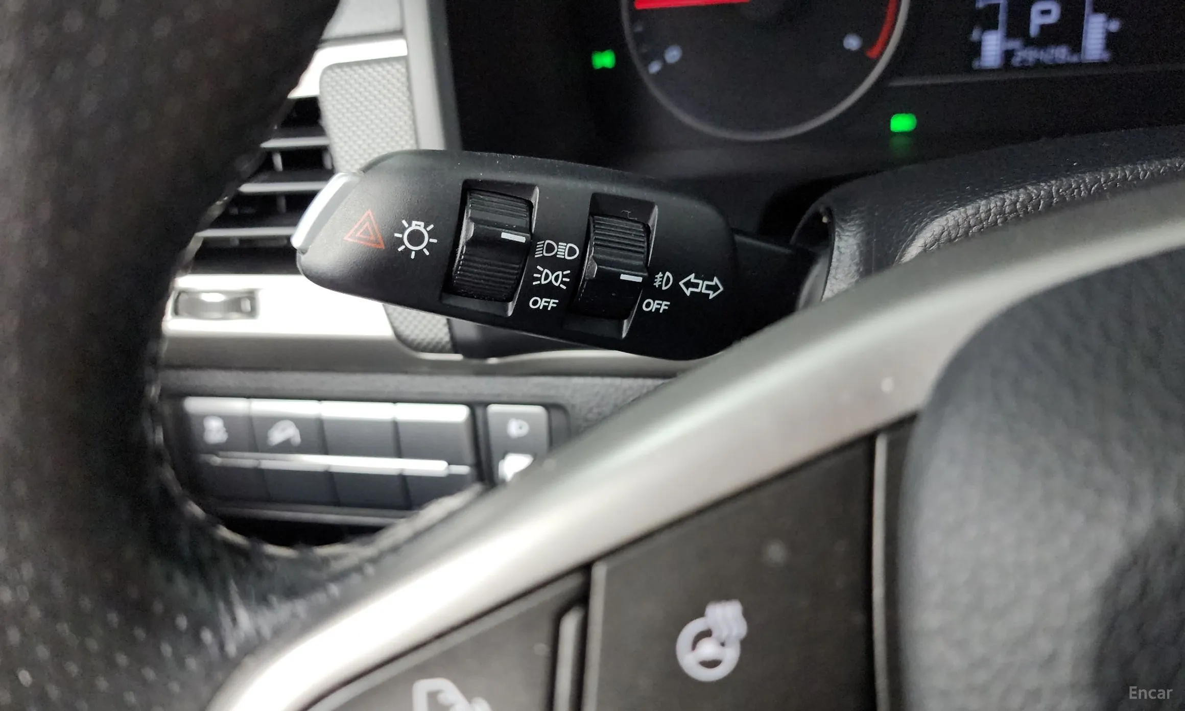 KG Mobility (SsangYong) Rexton Sports превью 15