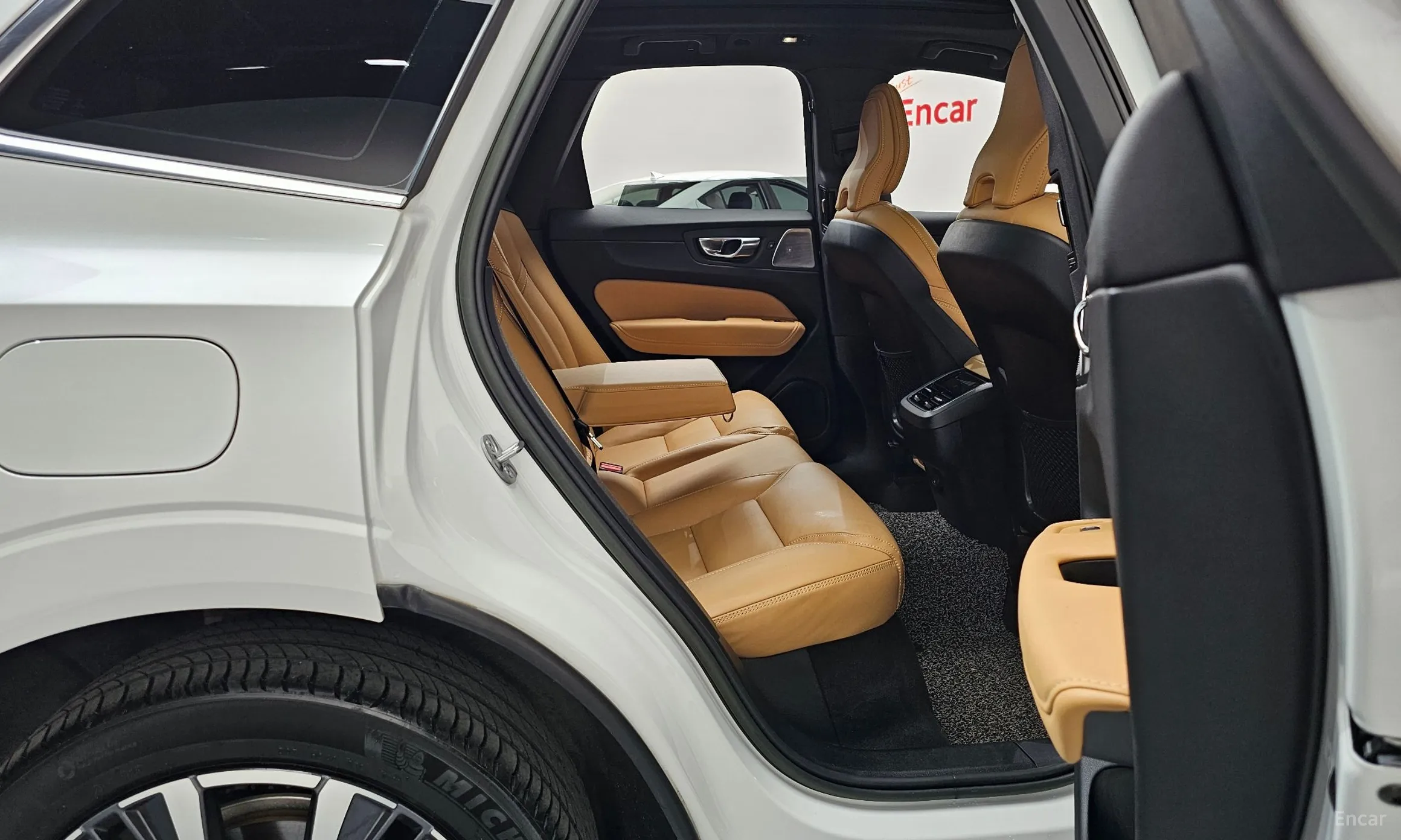 Volvo XC60 Gen 2 превью 11