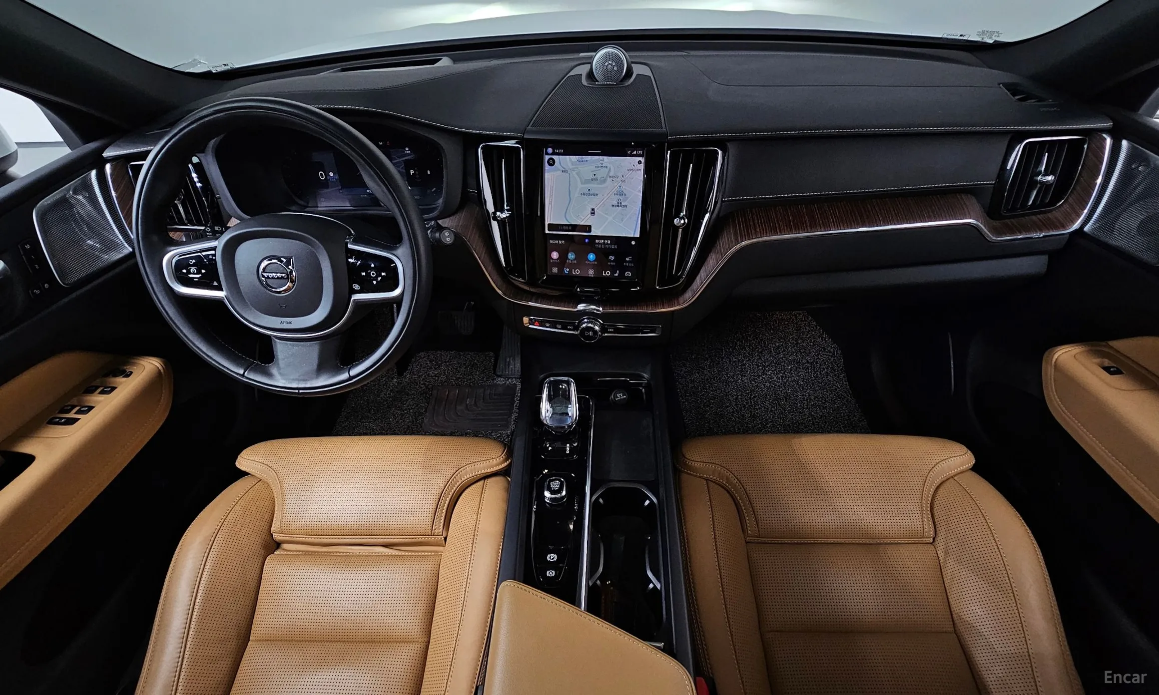 Volvo XC60 Gen 2 превью 7