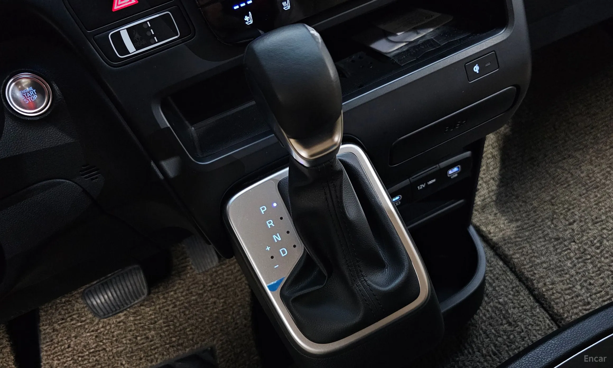 Hyundai Staria превью 9