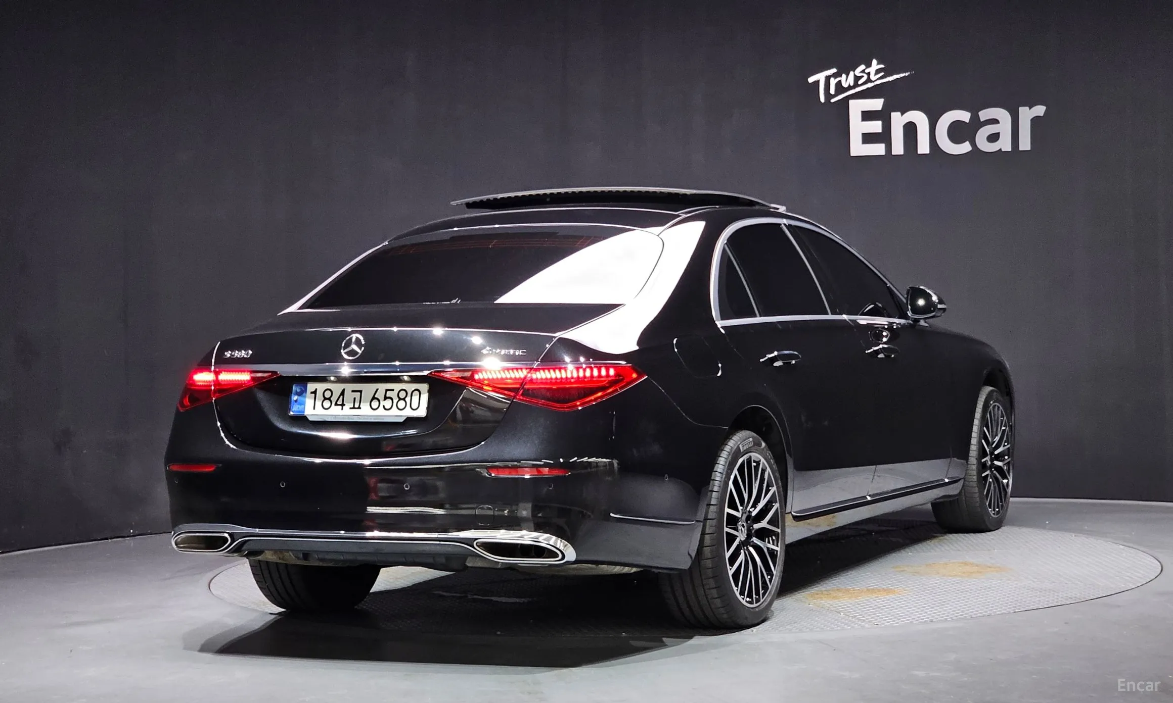 Mercedes Benz S-Class W223