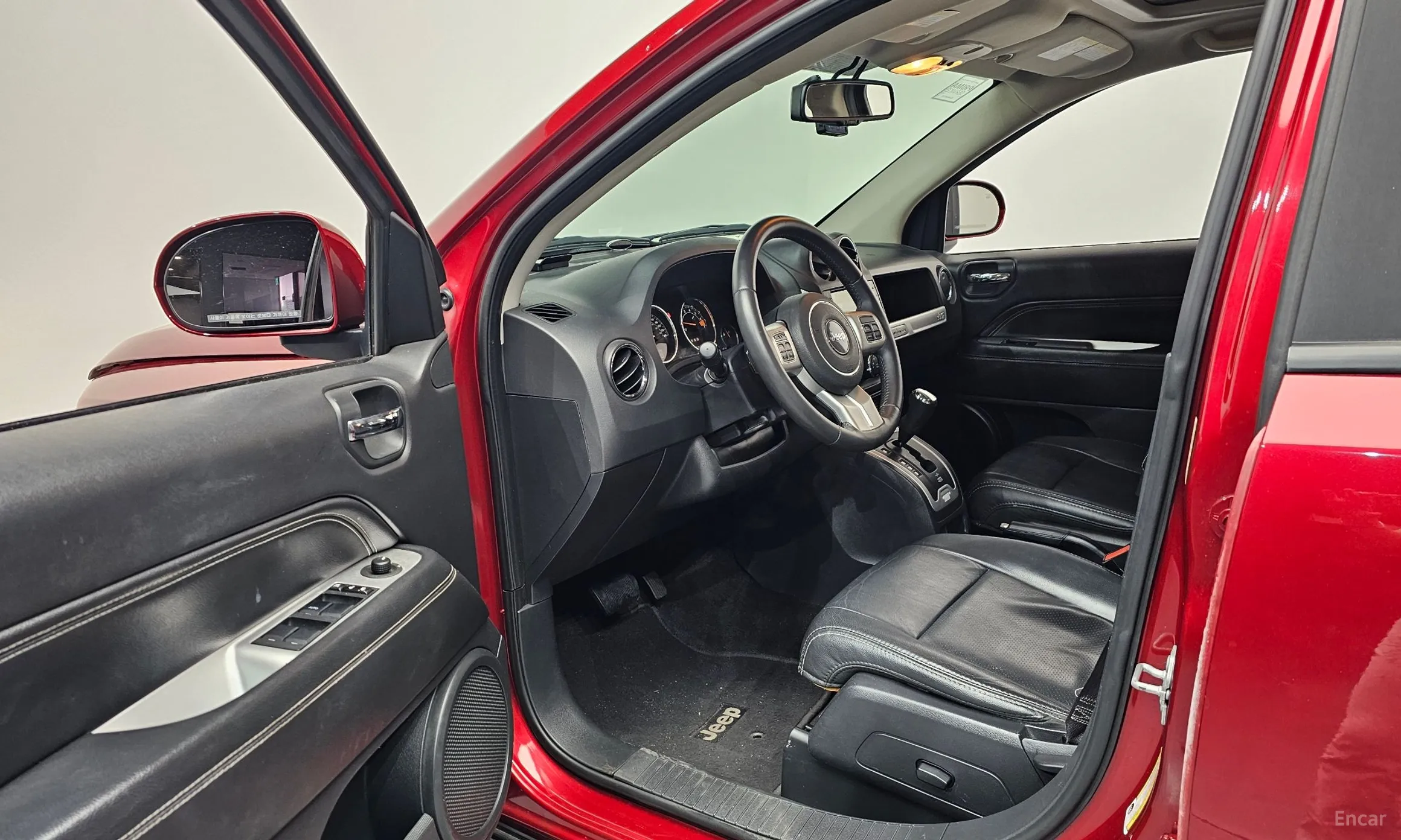 Jeep Compass превью 10