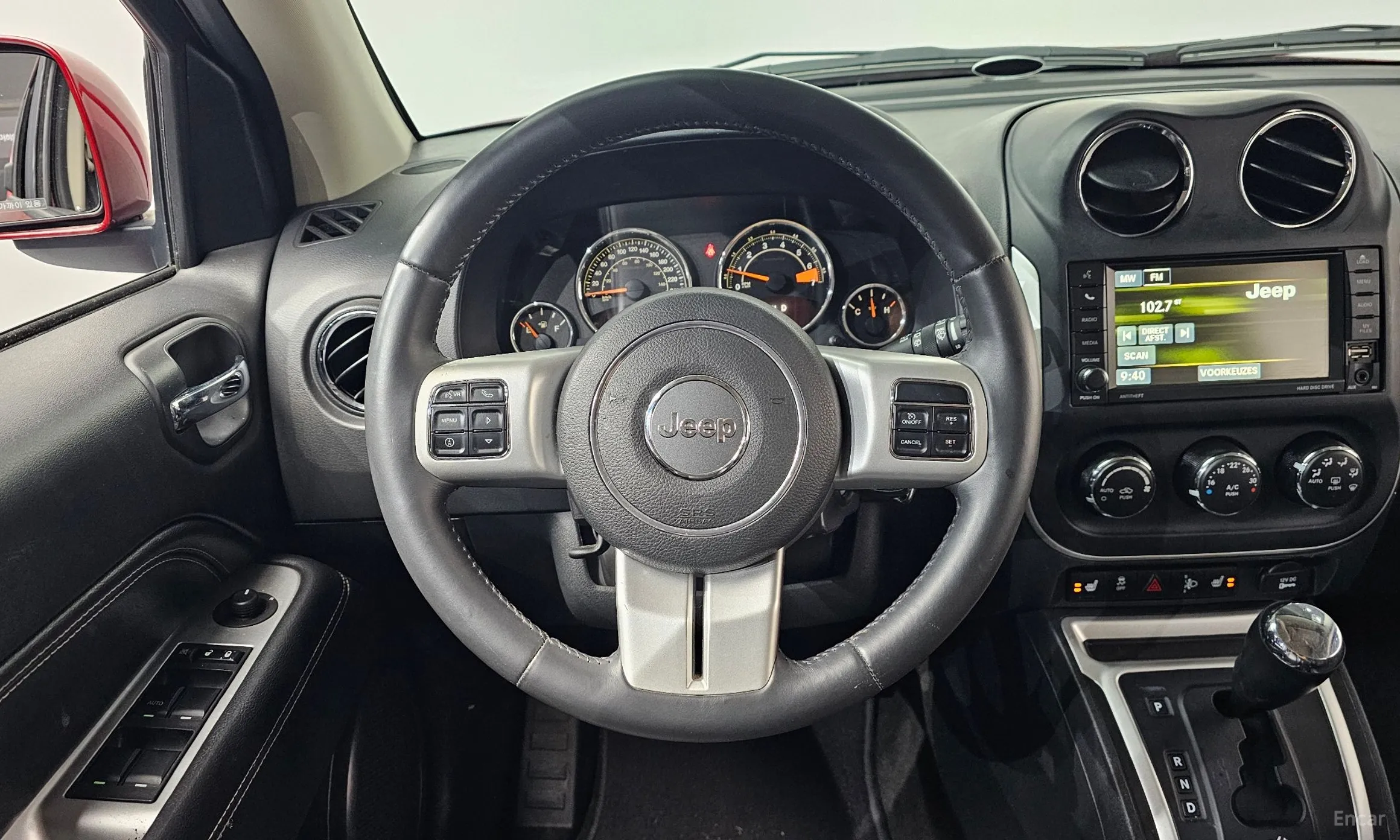 Jeep Compass превью 12