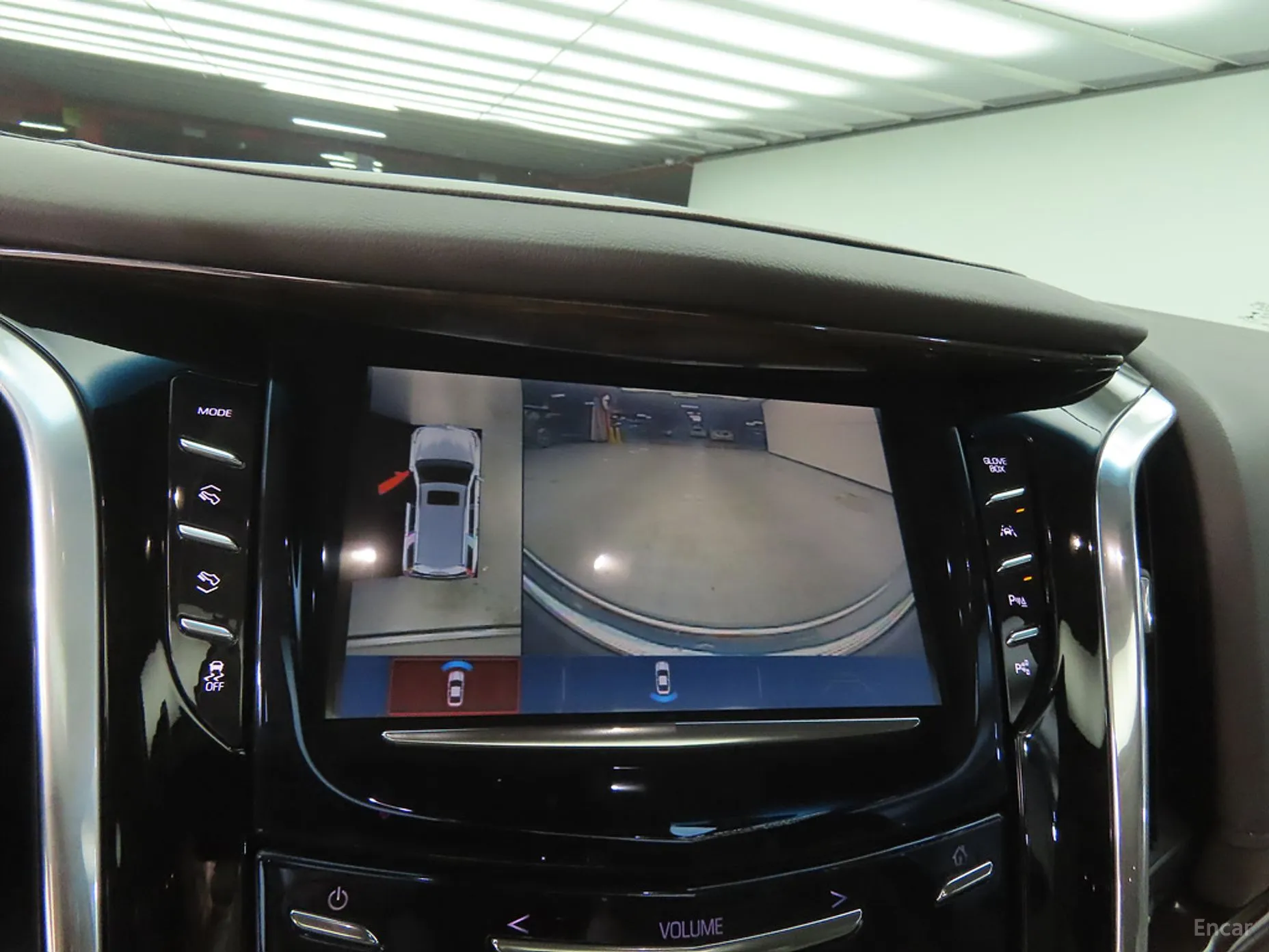 Cadillac Escalade превью 14