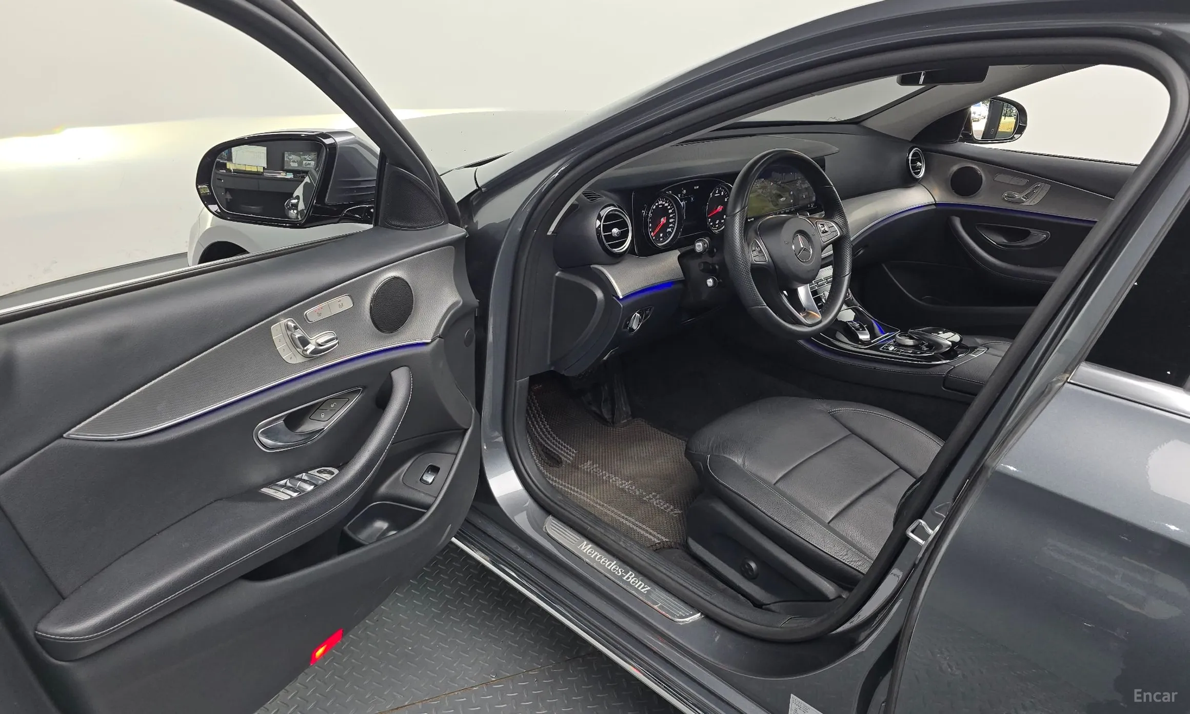 Mercedes Benz E-Class W213 превью 10
