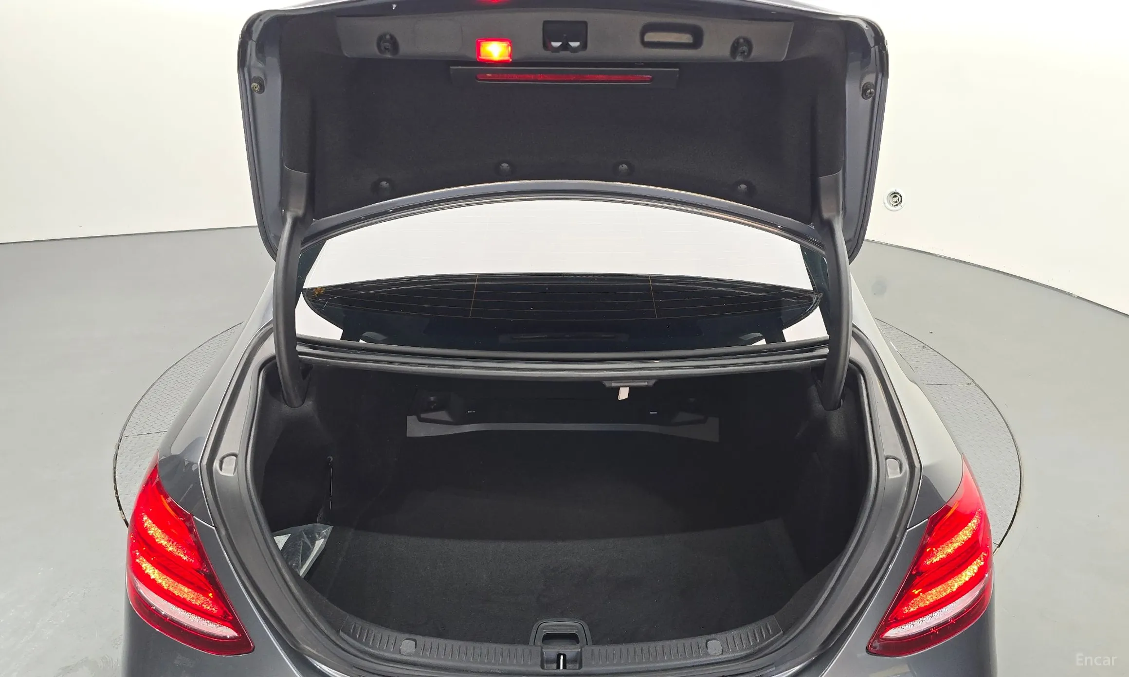 Mercedes Benz E-Class W213 превью 20