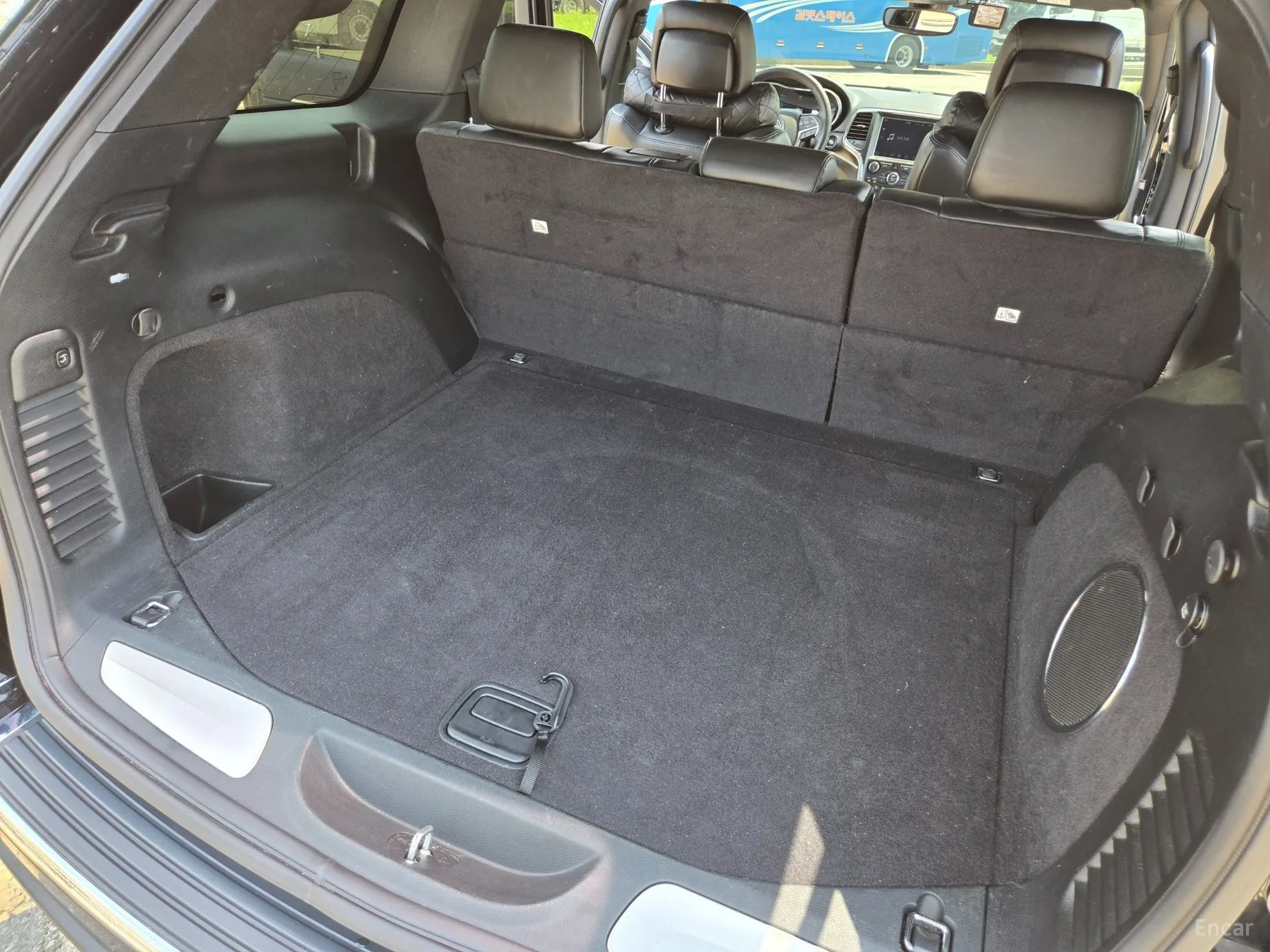 Jeep Grand Cherokee превью 11