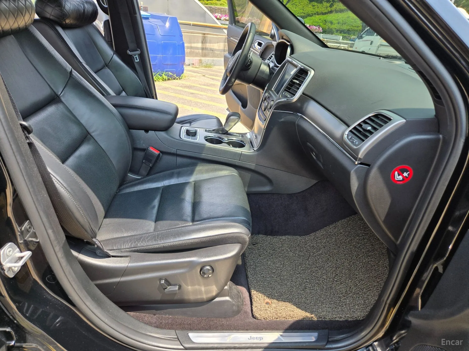 Jeep Grand Cherokee превью 8