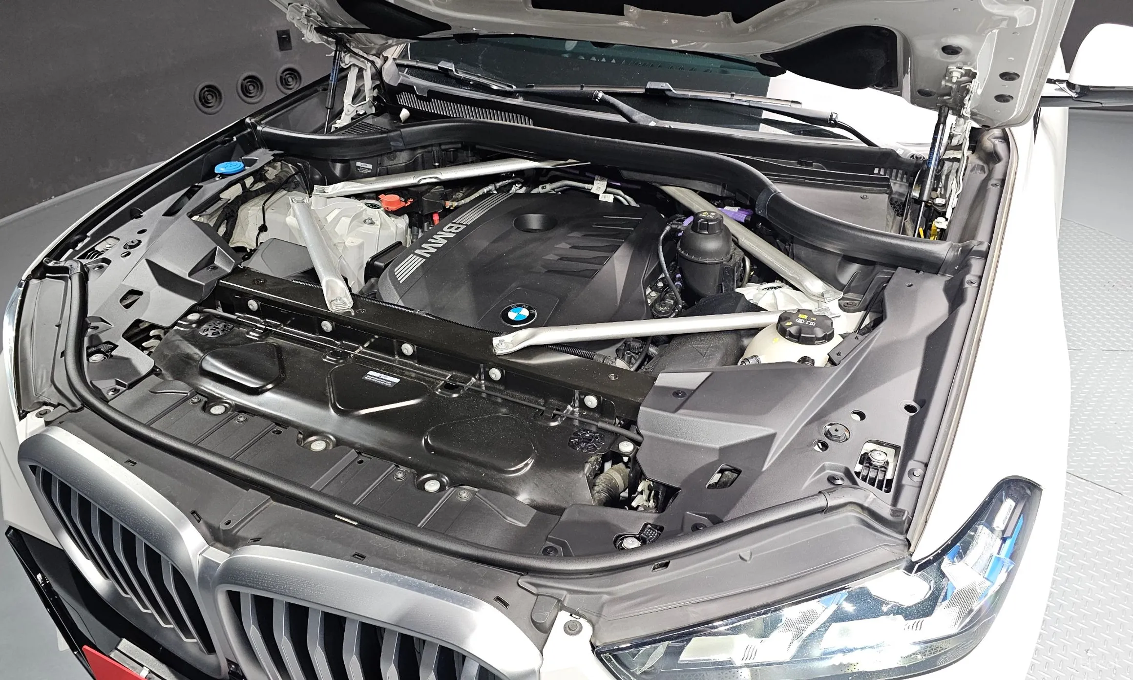 BMW X5 (G05) превью 6