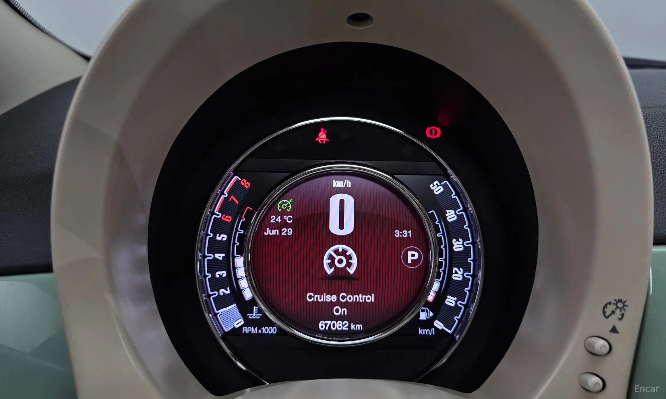 Fiat 500 превью 8