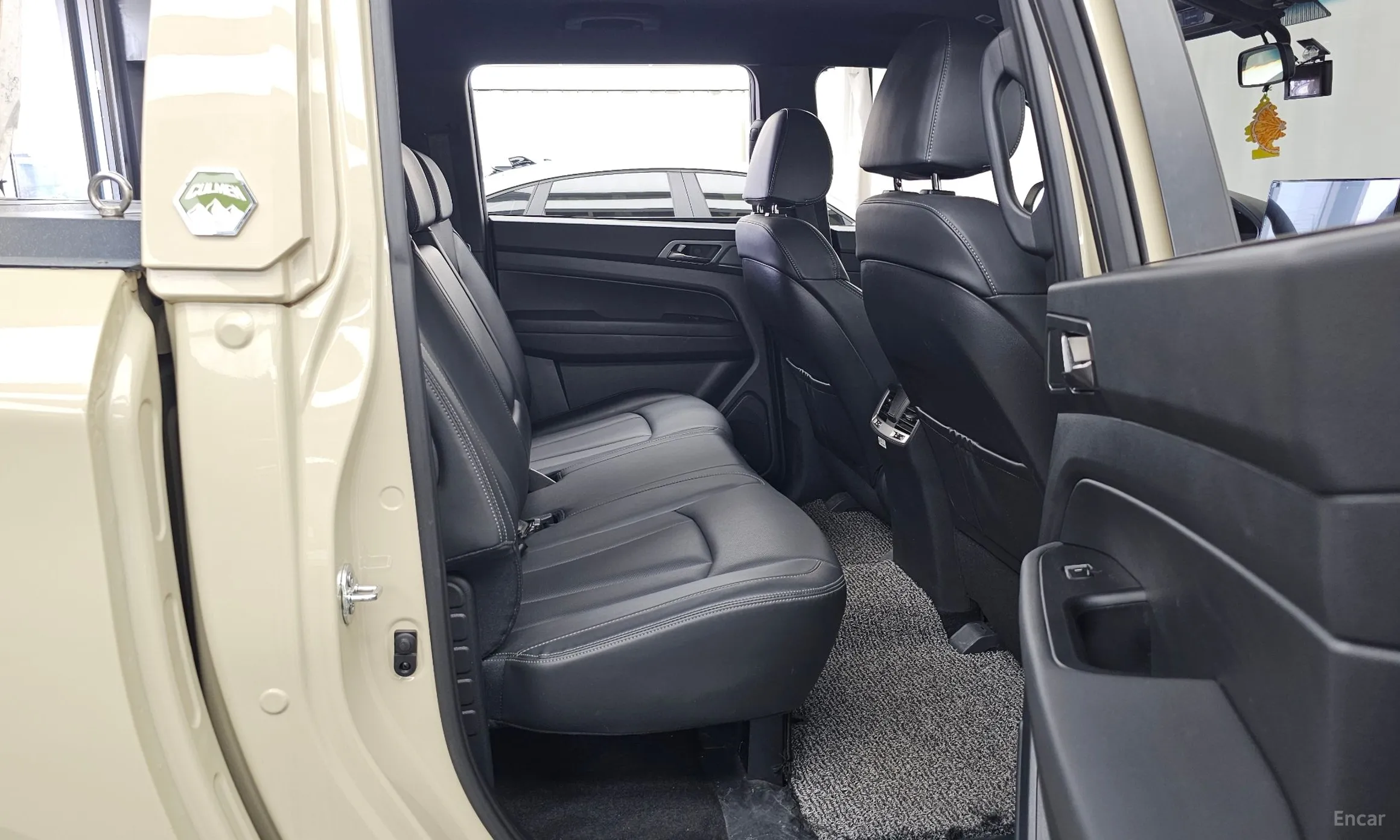 KG Mobility (SsangYong) Rexton Sports превью 12