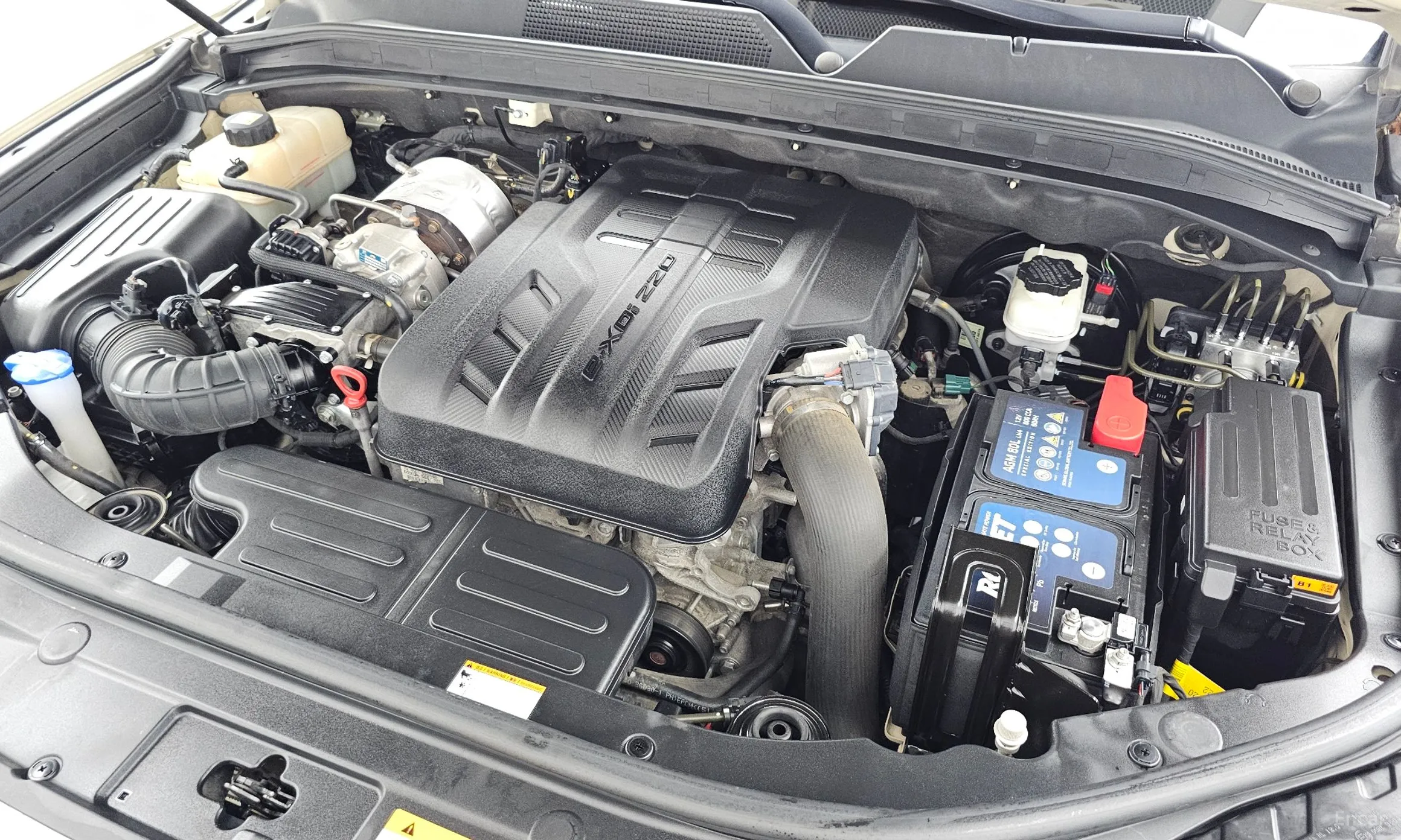 KG Mobility (SsangYong) Rexton Sports превью 6