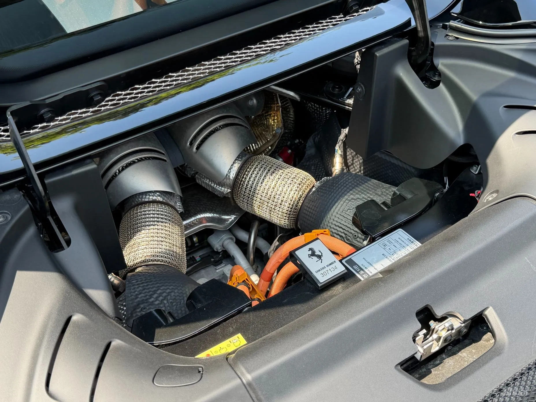 Ferrari 296 GTS превью 6