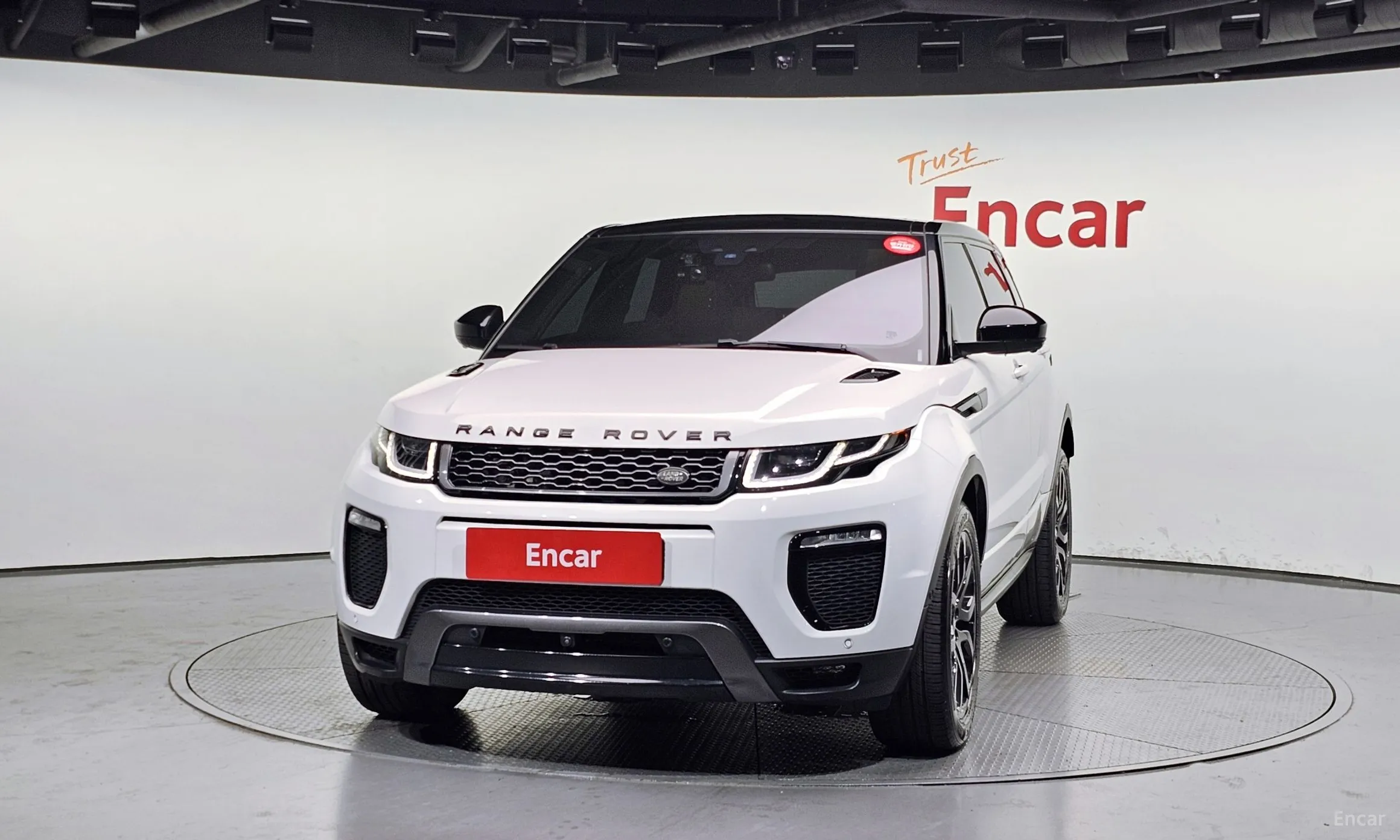 Land Rover Range Rover Evoque превью 3
