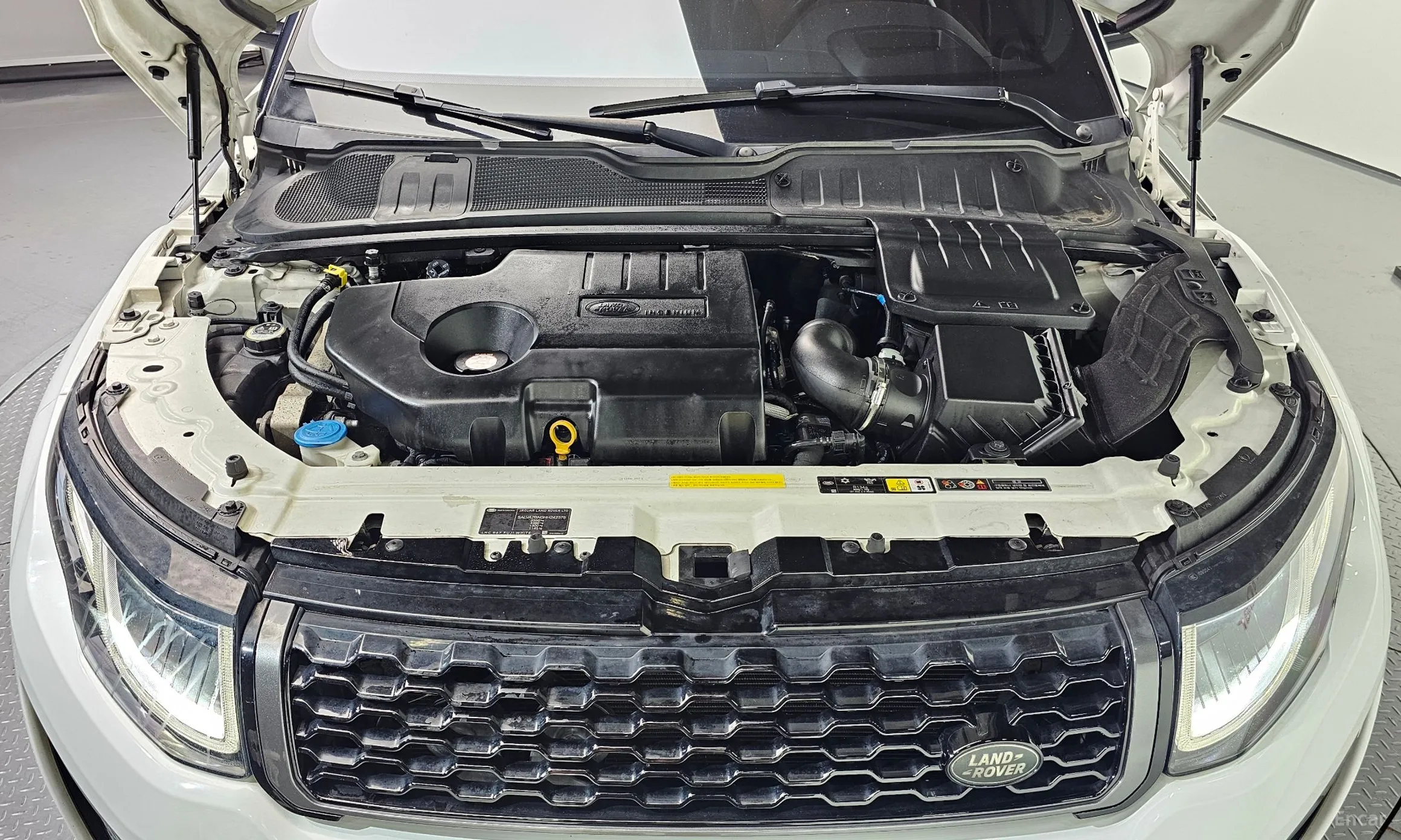 Land Rover Range Rover Evoque превью 6