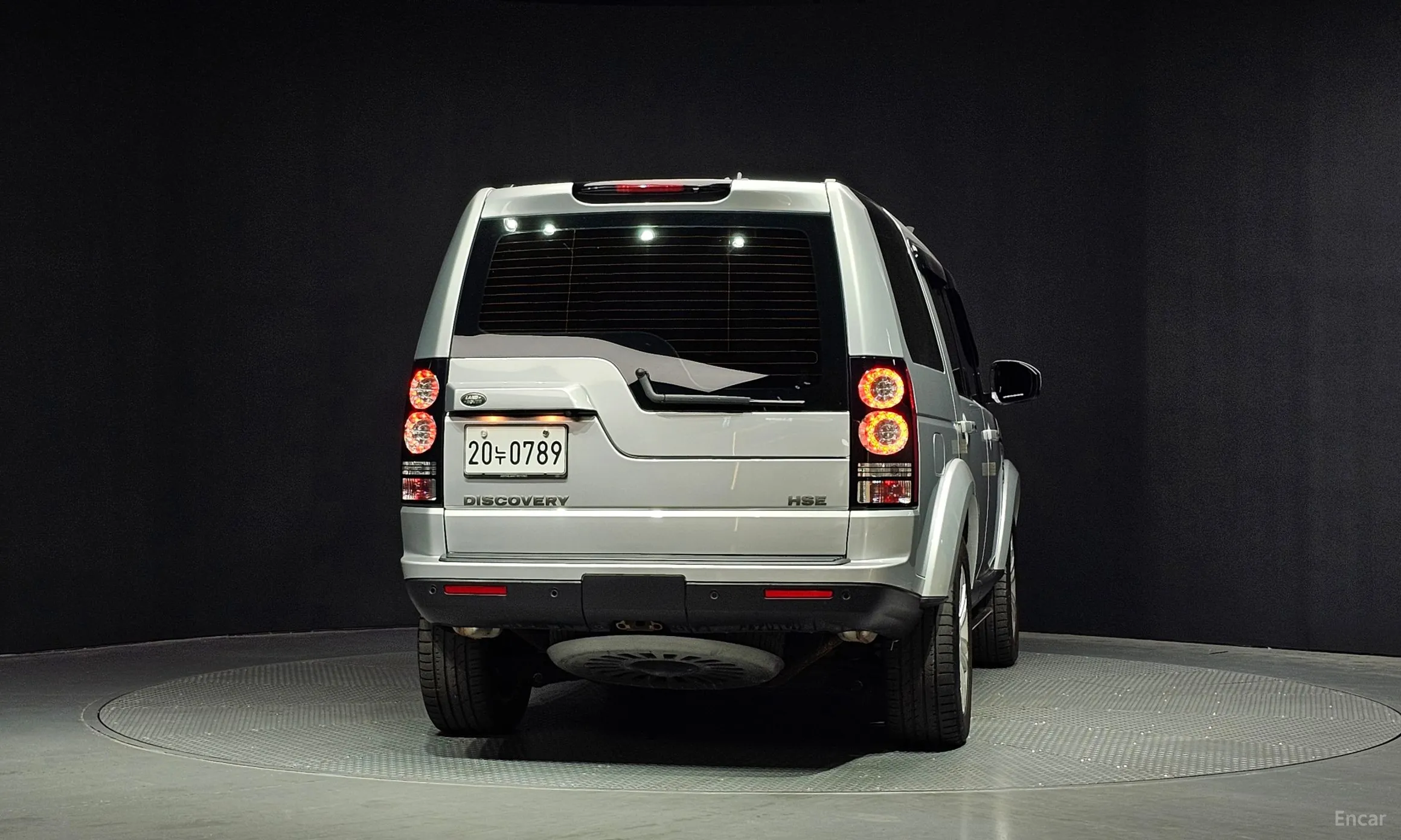 Land Rover Discovery 4 превью 4