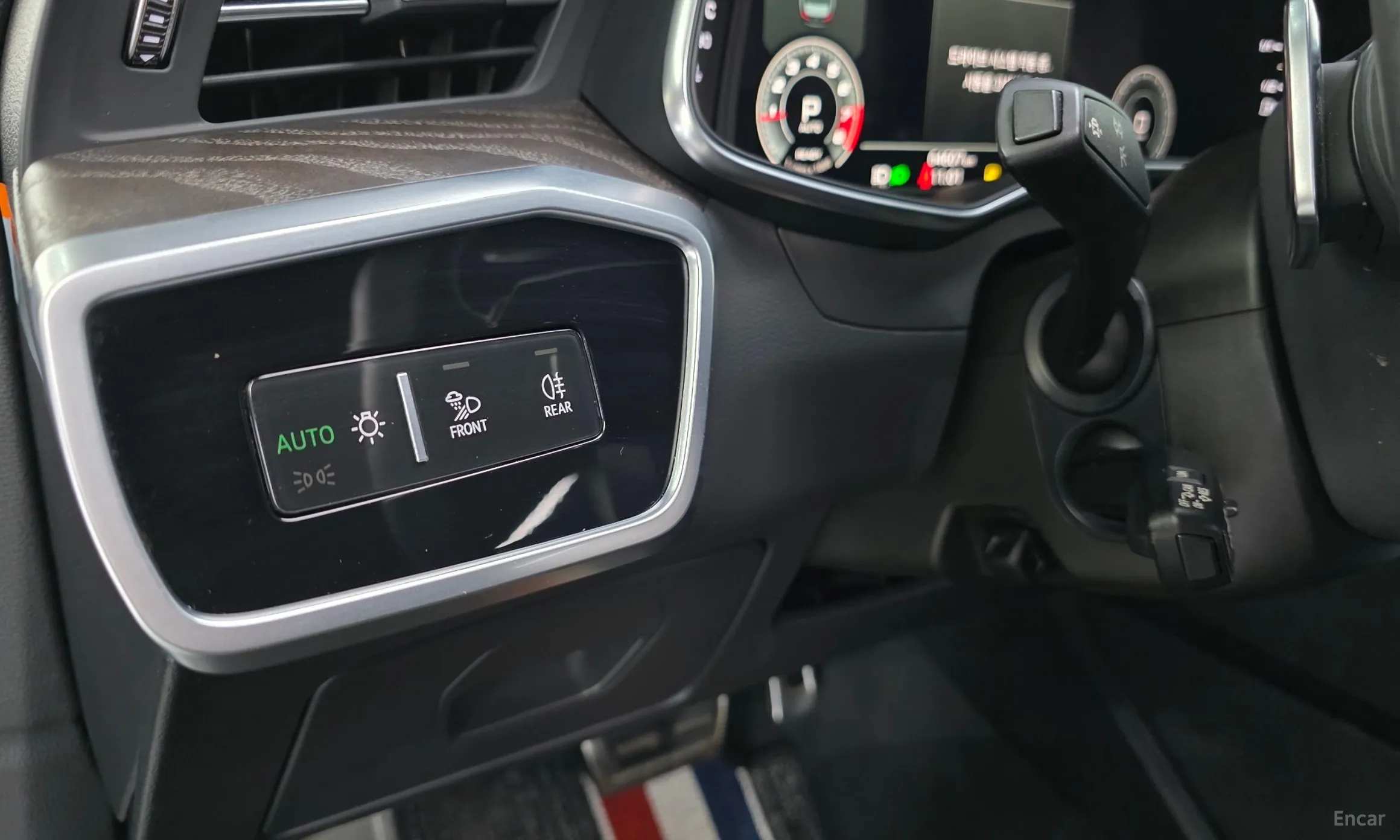Audi A6 (C8) превью 15