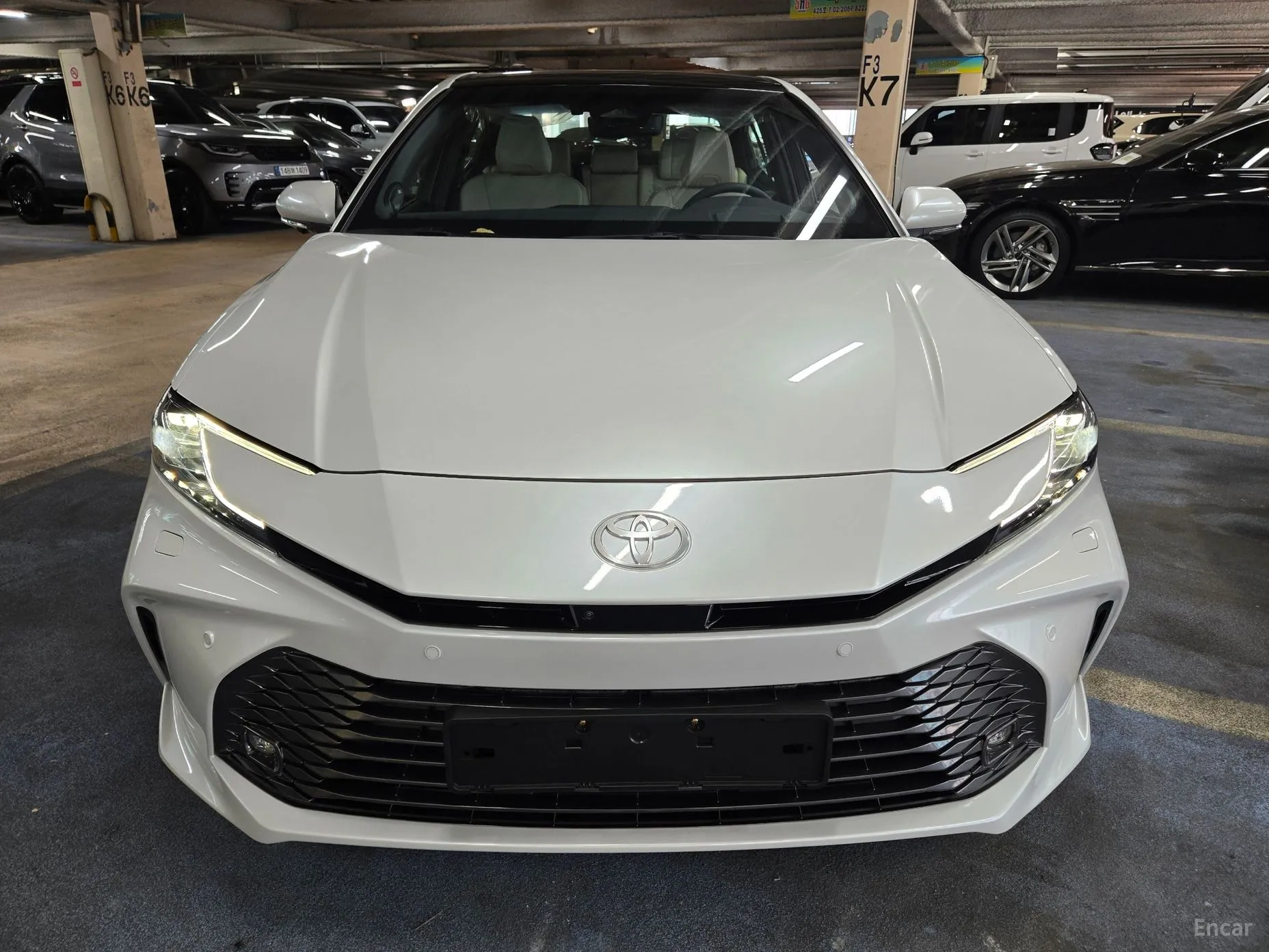 Toyota Camry (XV80) превью 11